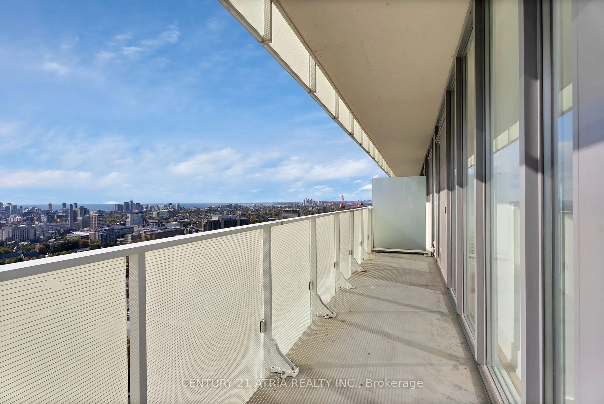 200 Bloor Street W, #3002