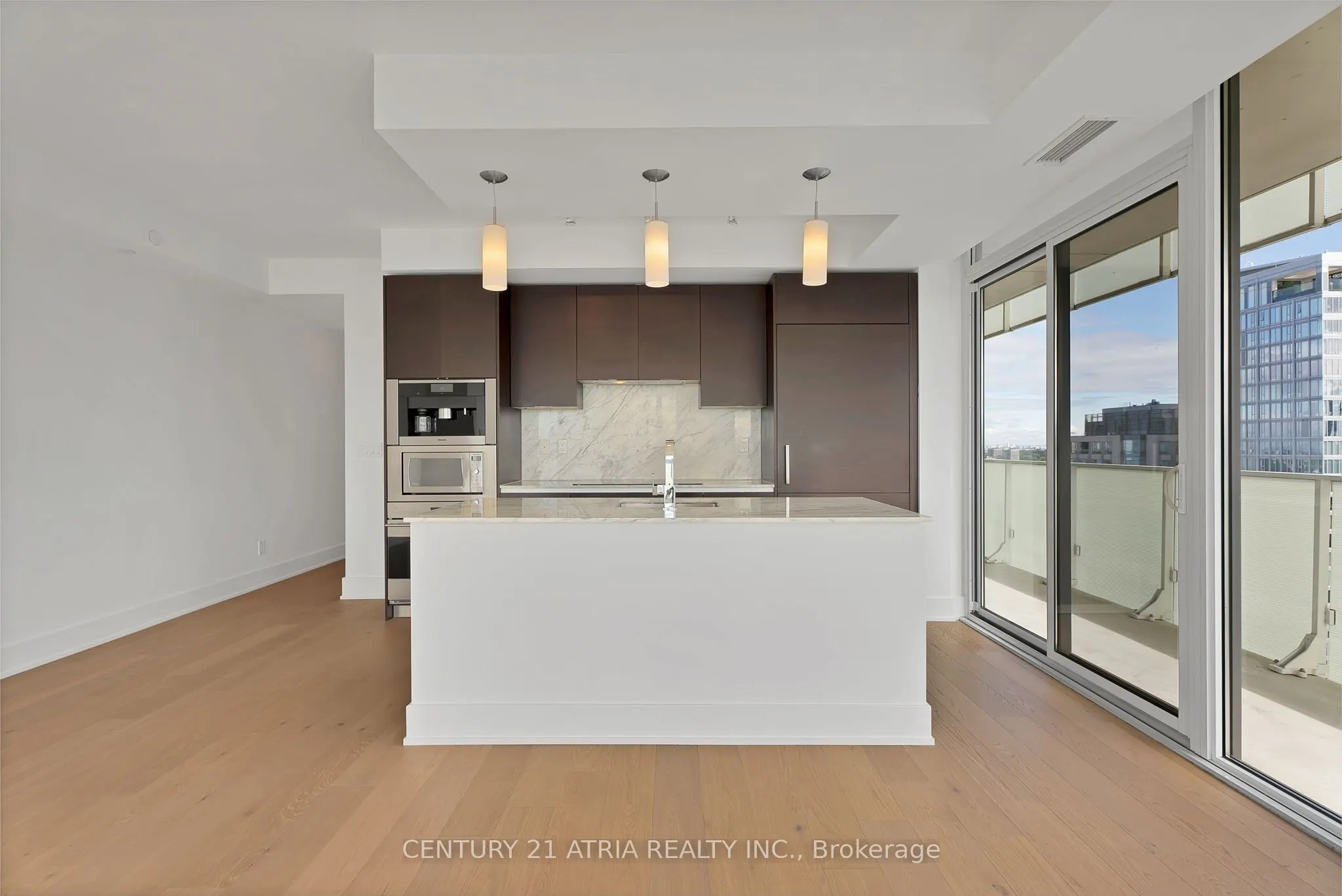 200 Bloor Street W, #3002