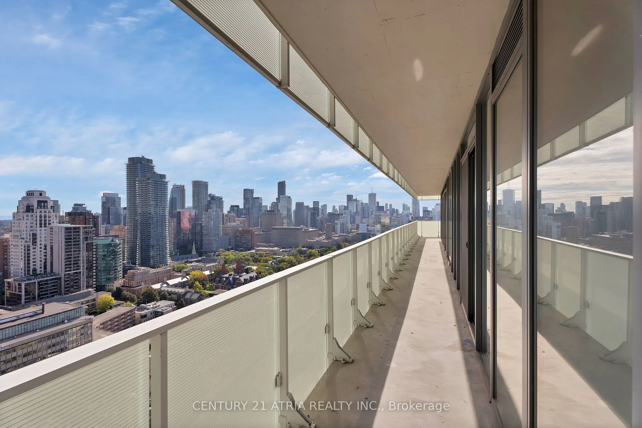 200 Bloor Street W, #3002