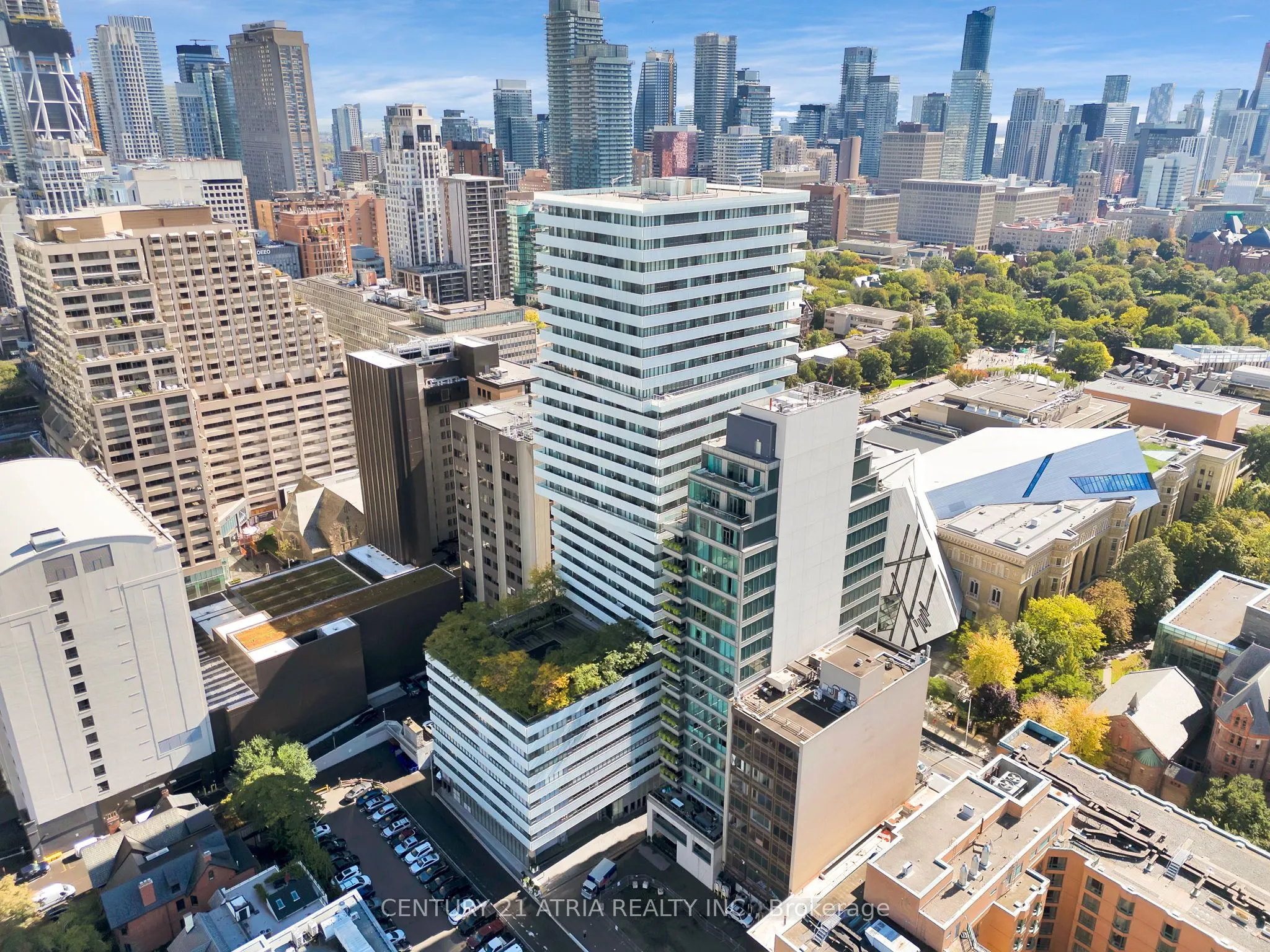 200 Bloor Street W, #3002
