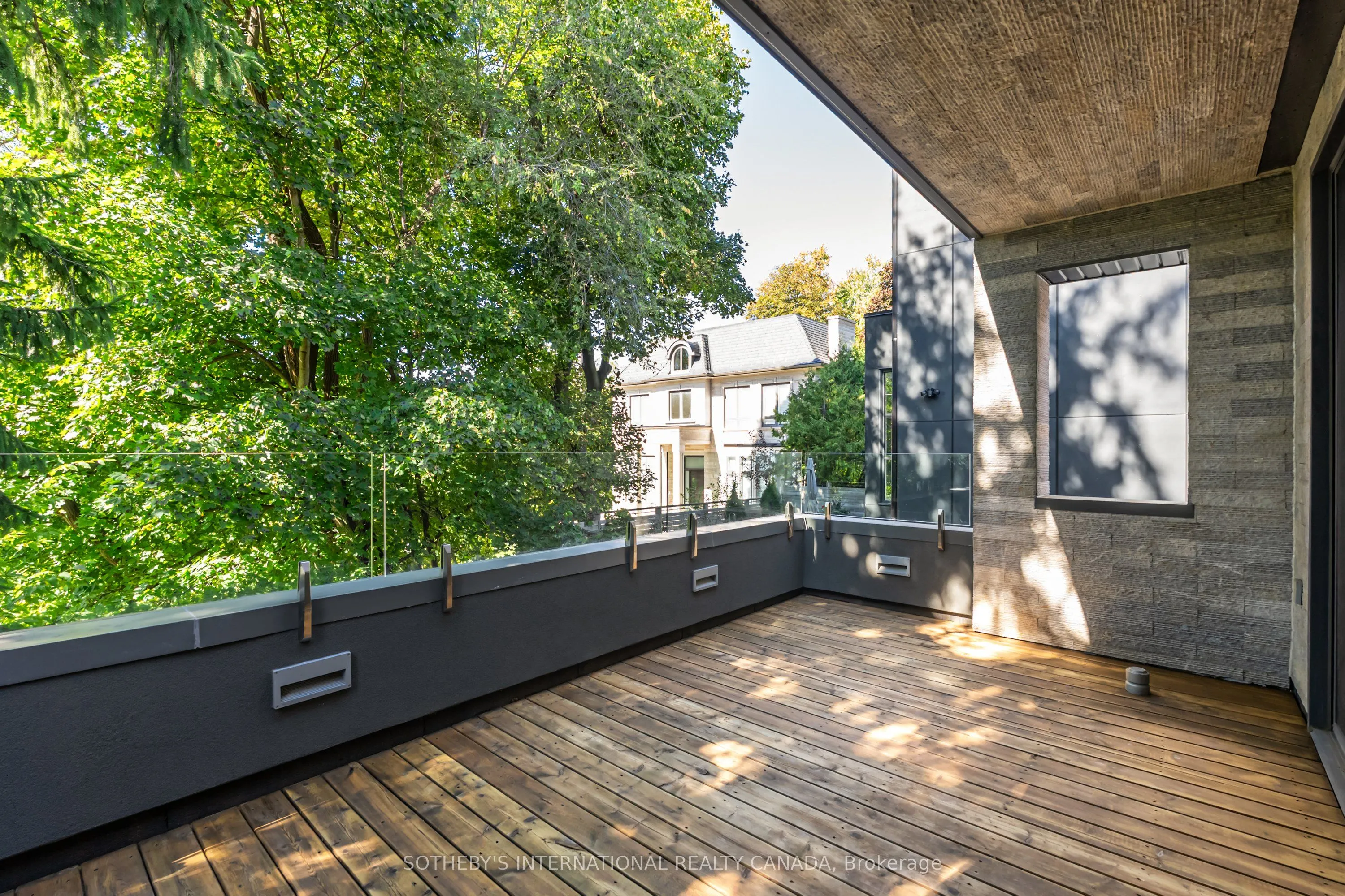 2 Tarlton Road
