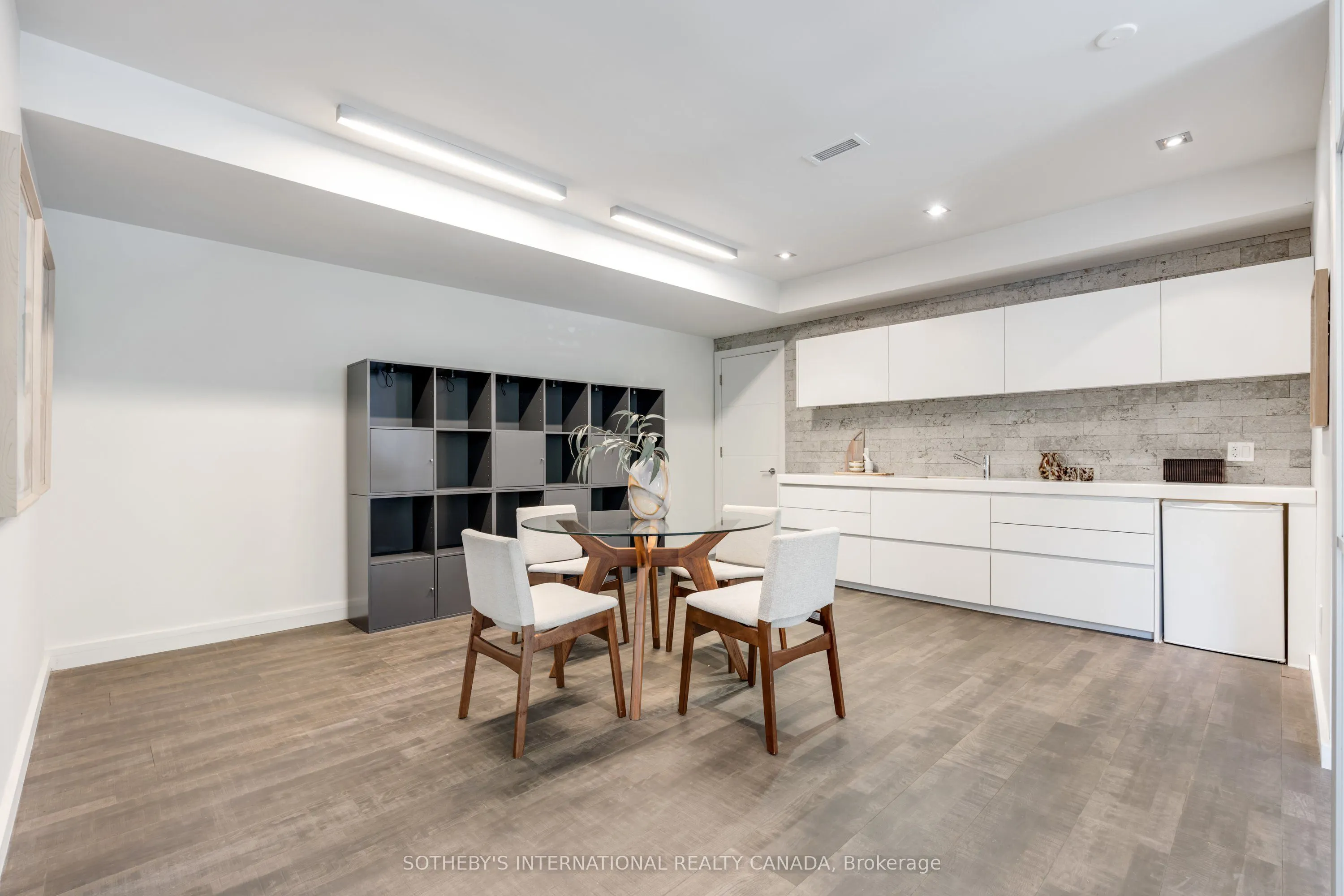 2 Tarlton Road