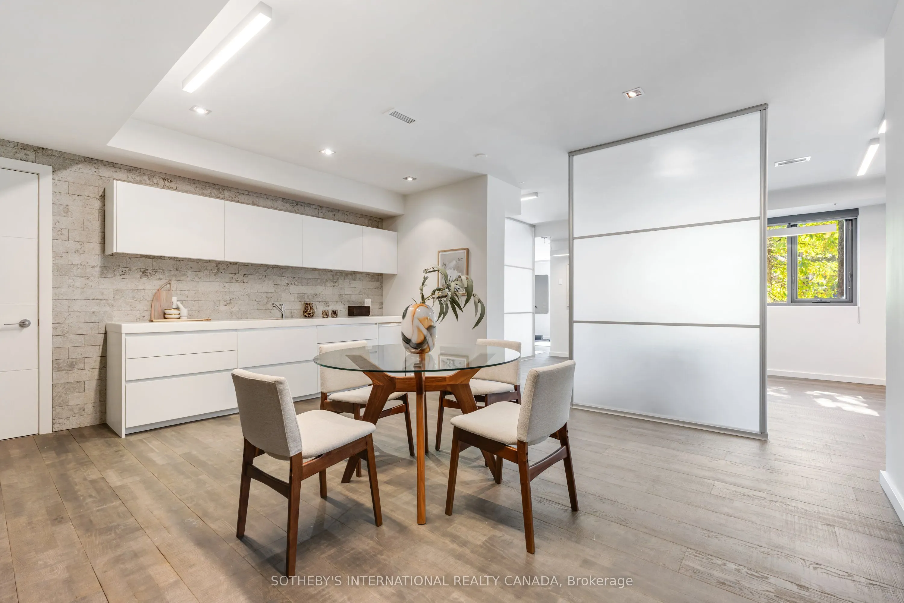 2 Tarlton Road