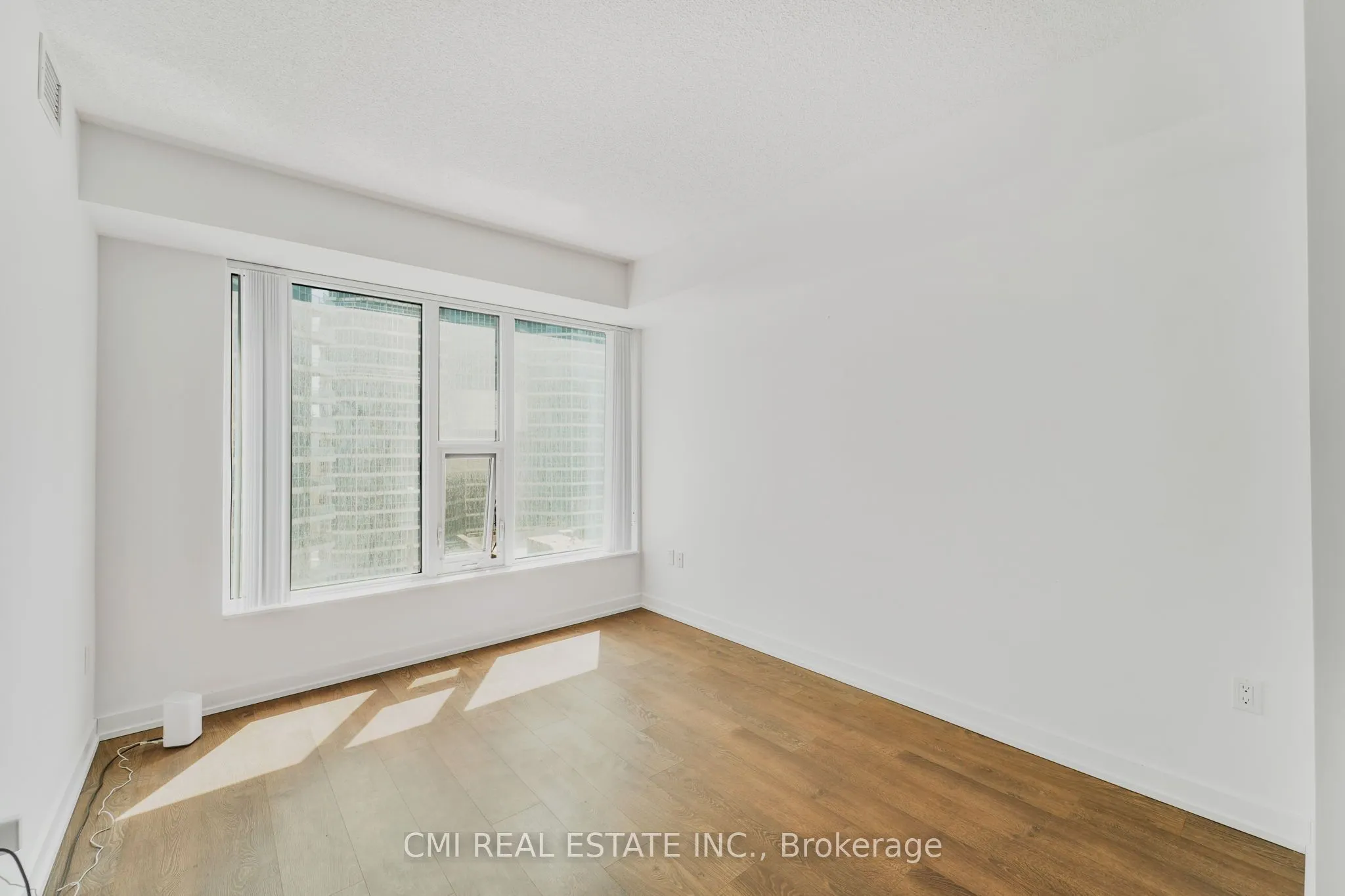 10 York Street, #1109