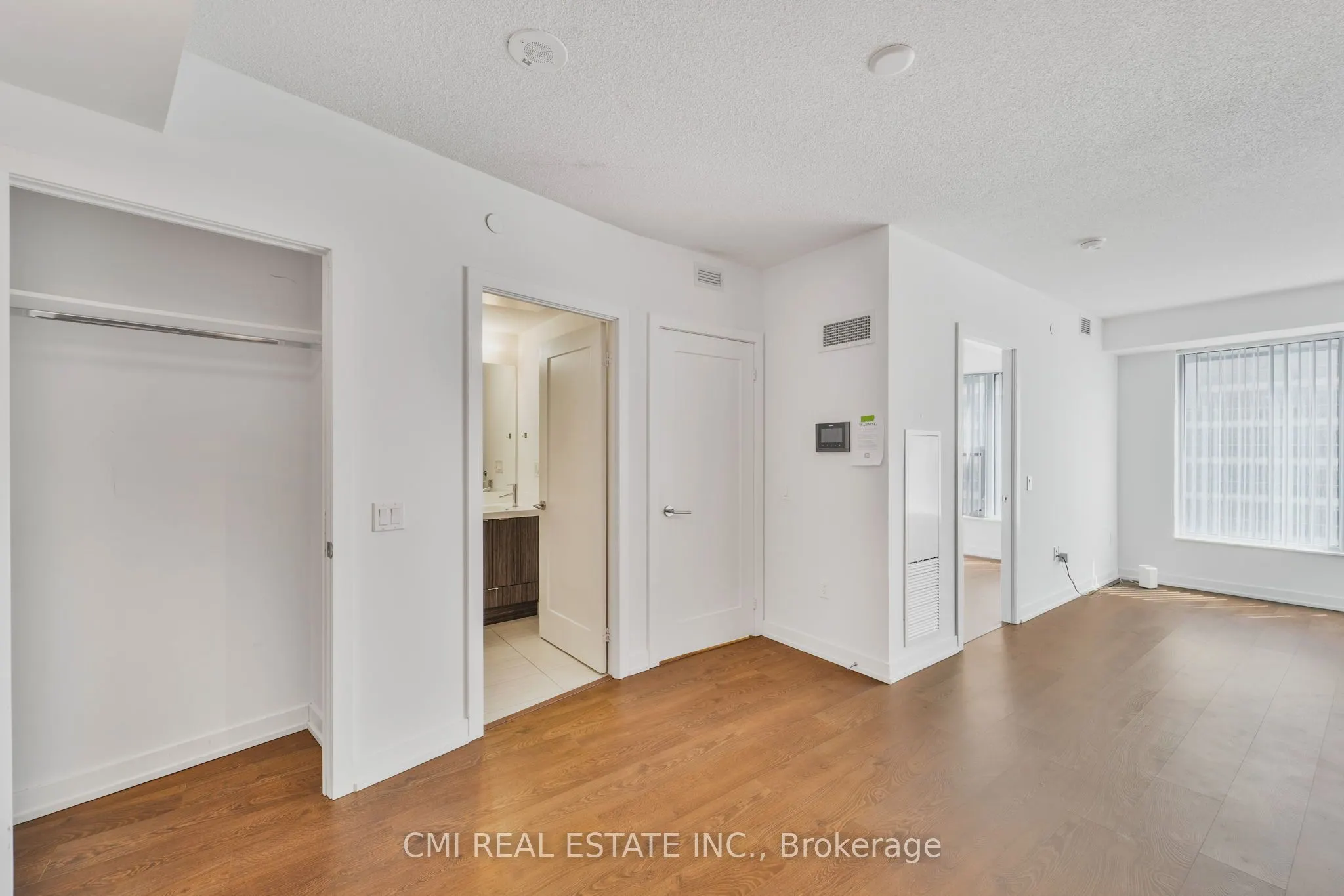 10 York Street, #1109
