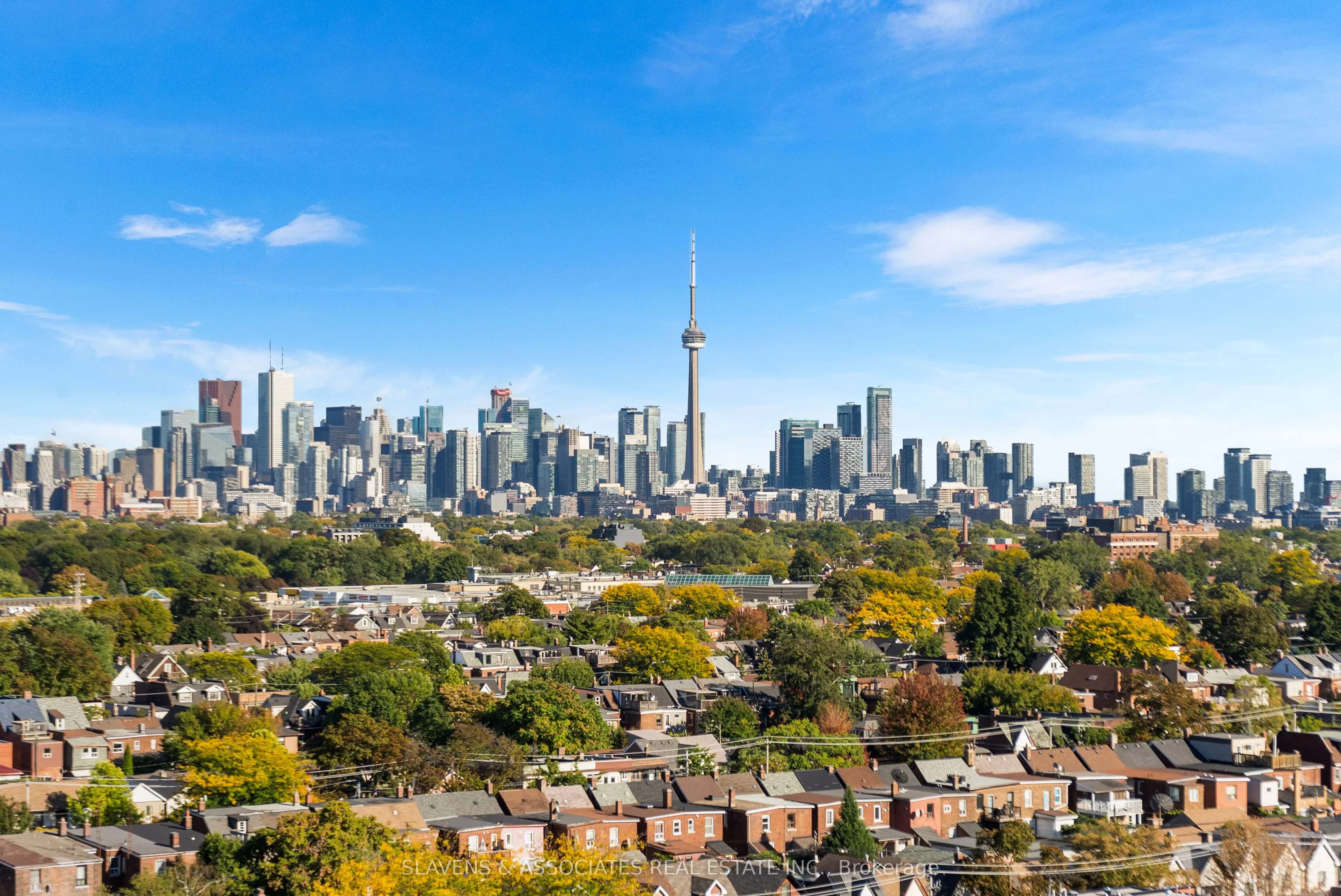 1369 Bloor Street W, #1402