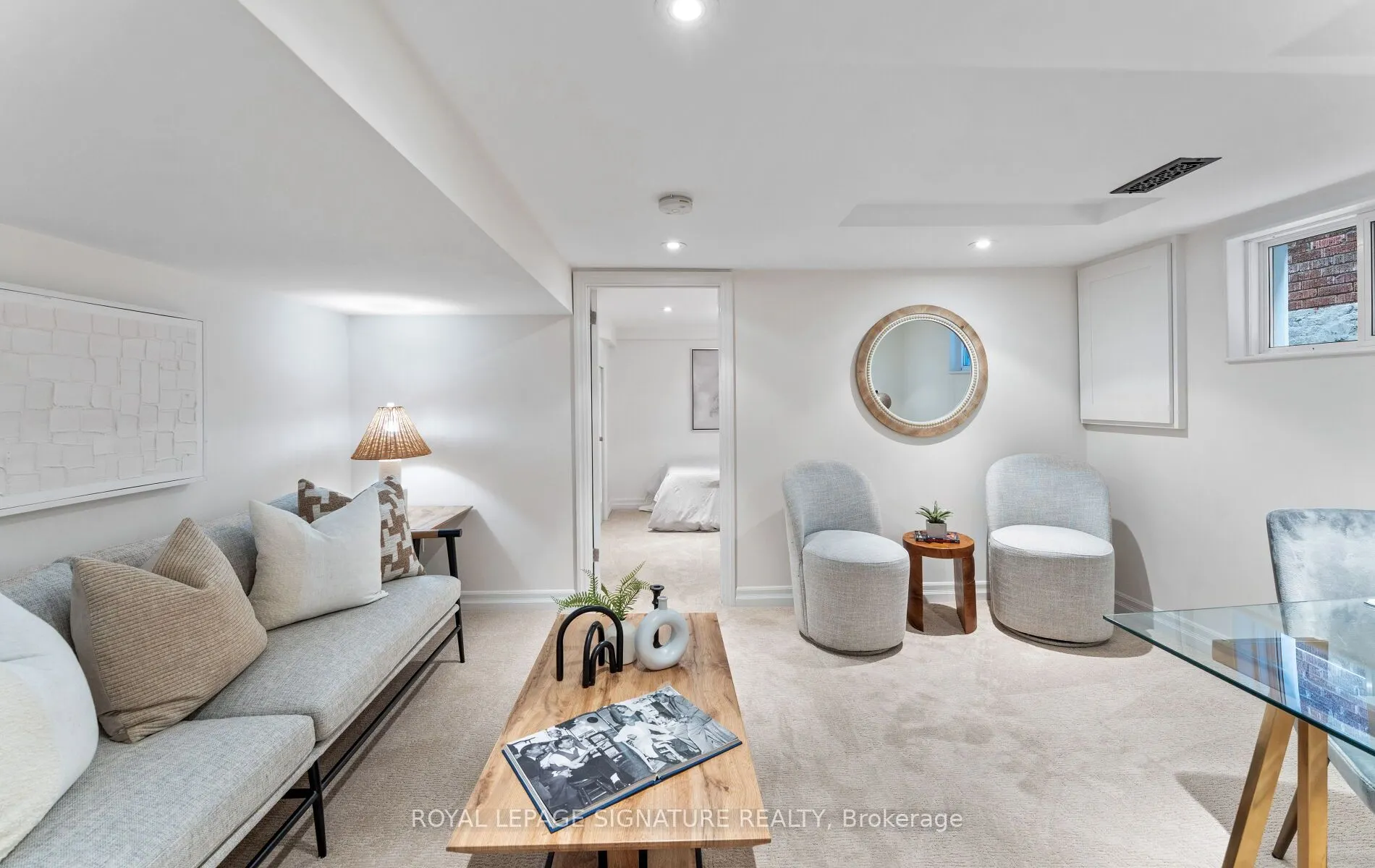 45 Hillsdale Avenue W
