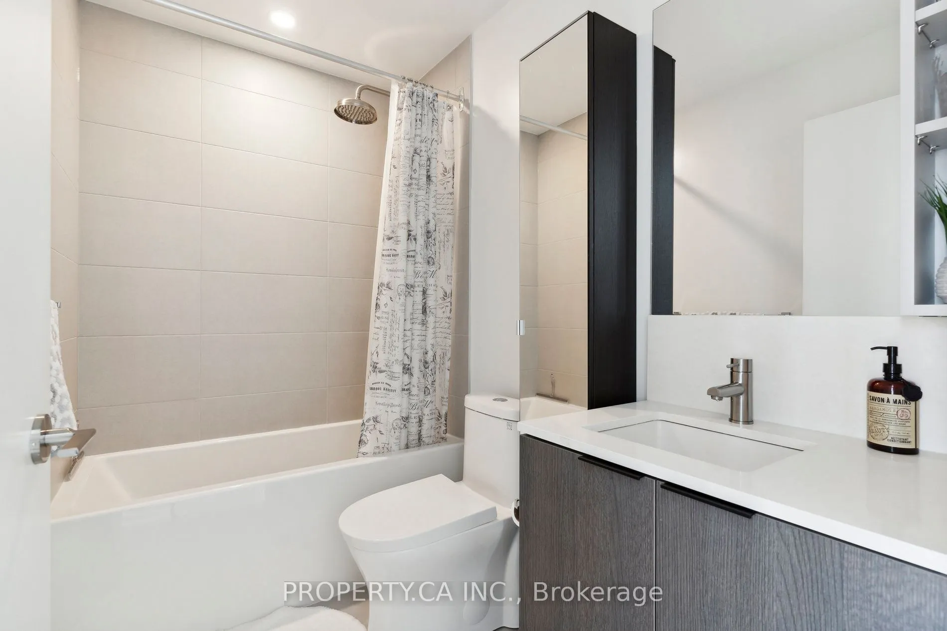 55 Mercer Street, #4102