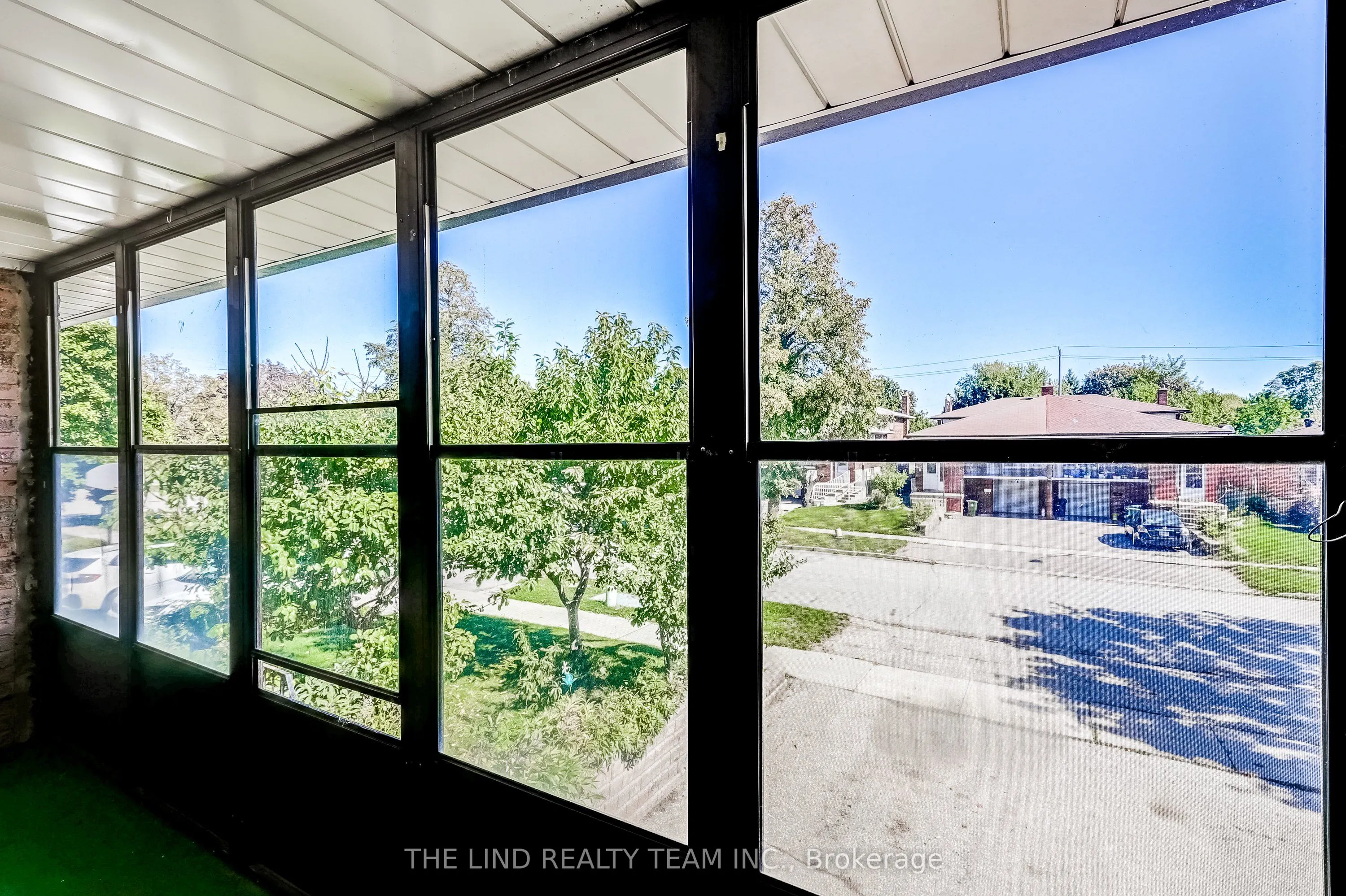 260 Apache Trail