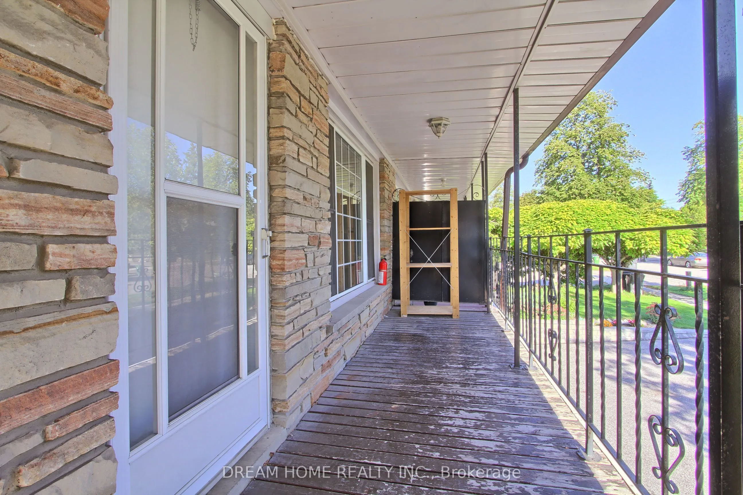 108 Mintwood Drive