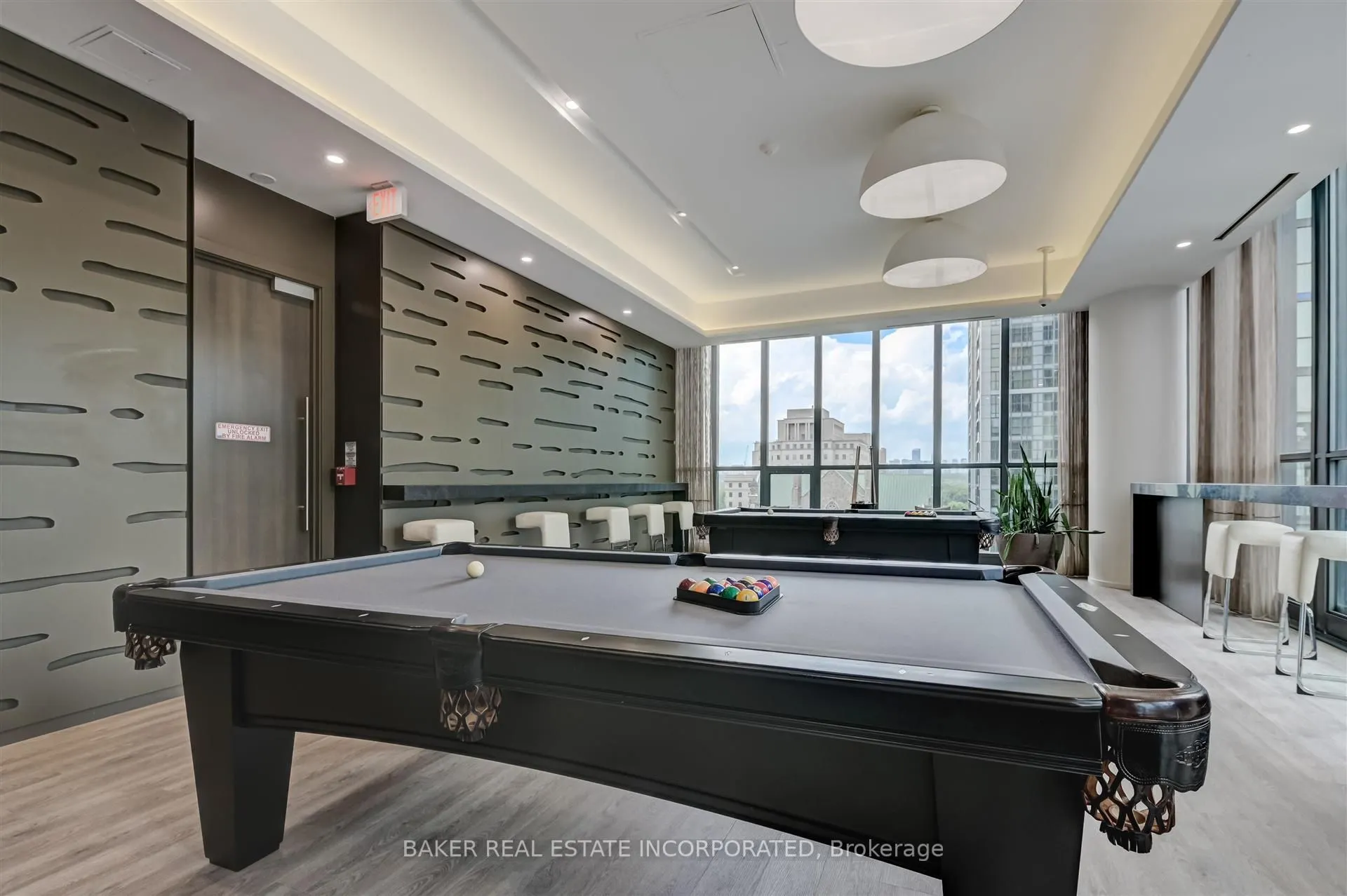 101 Charles Street E, #2103