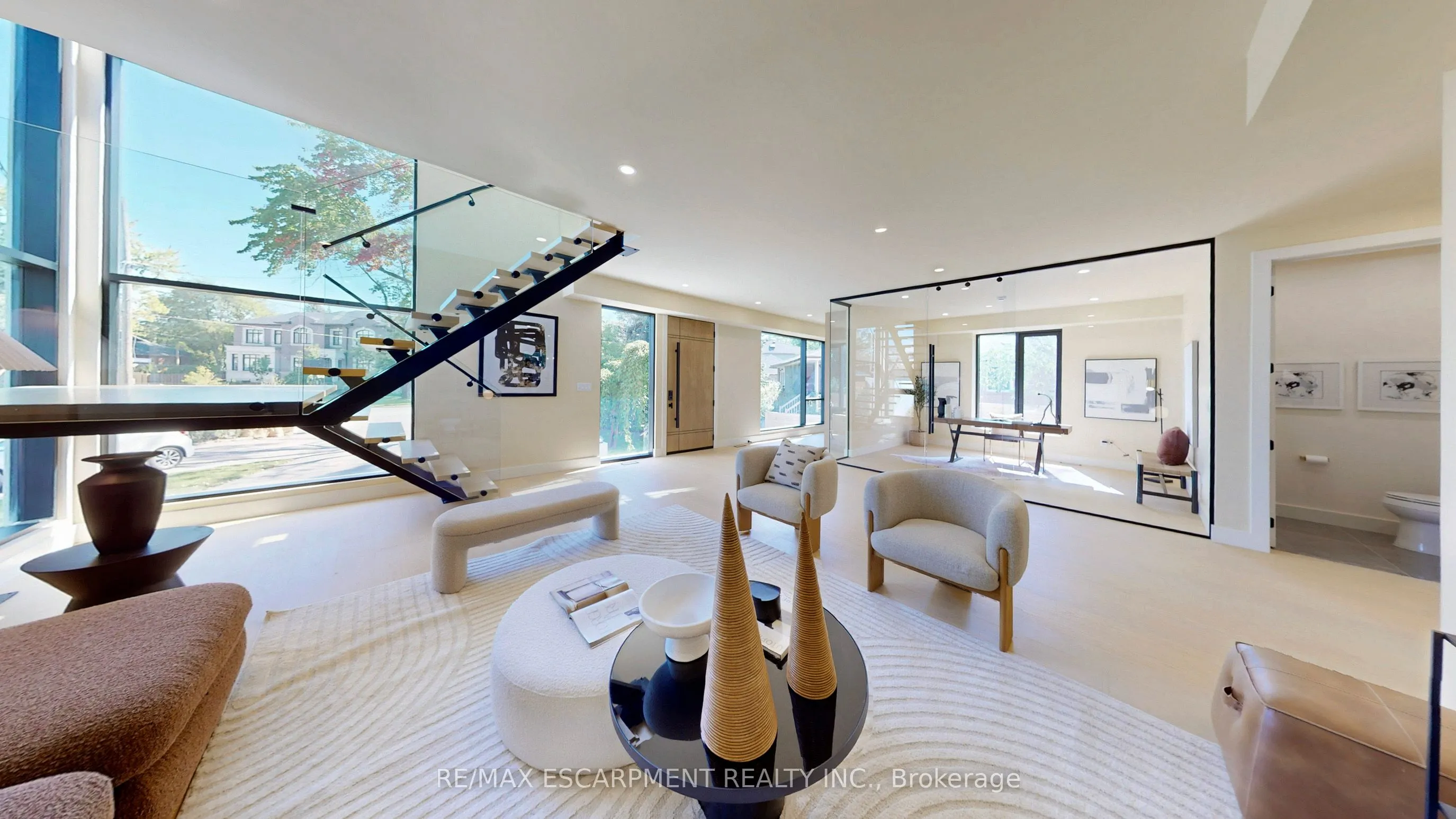 28 Dunsmore Gardens