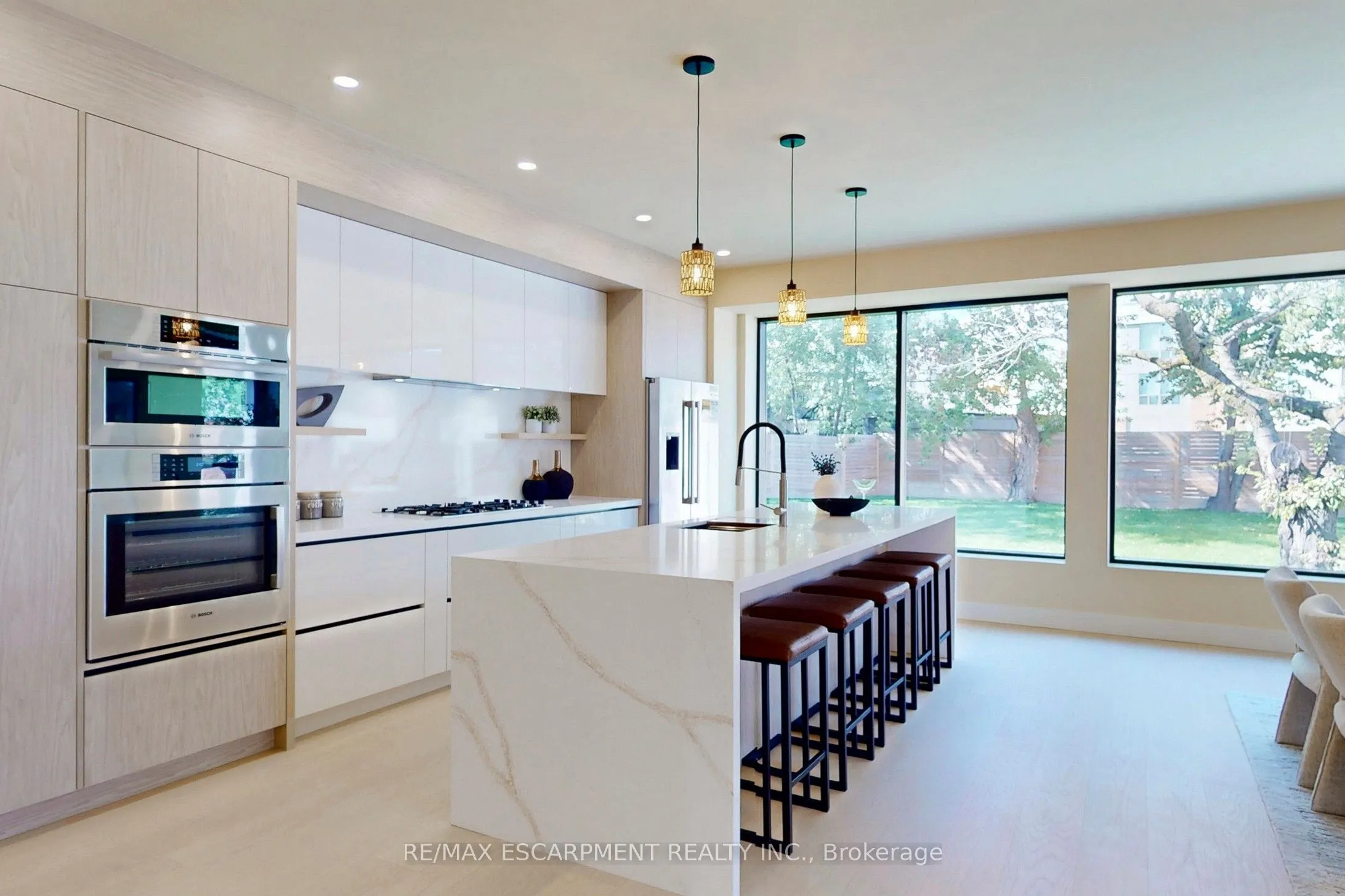 28 Dunsmore Gardens