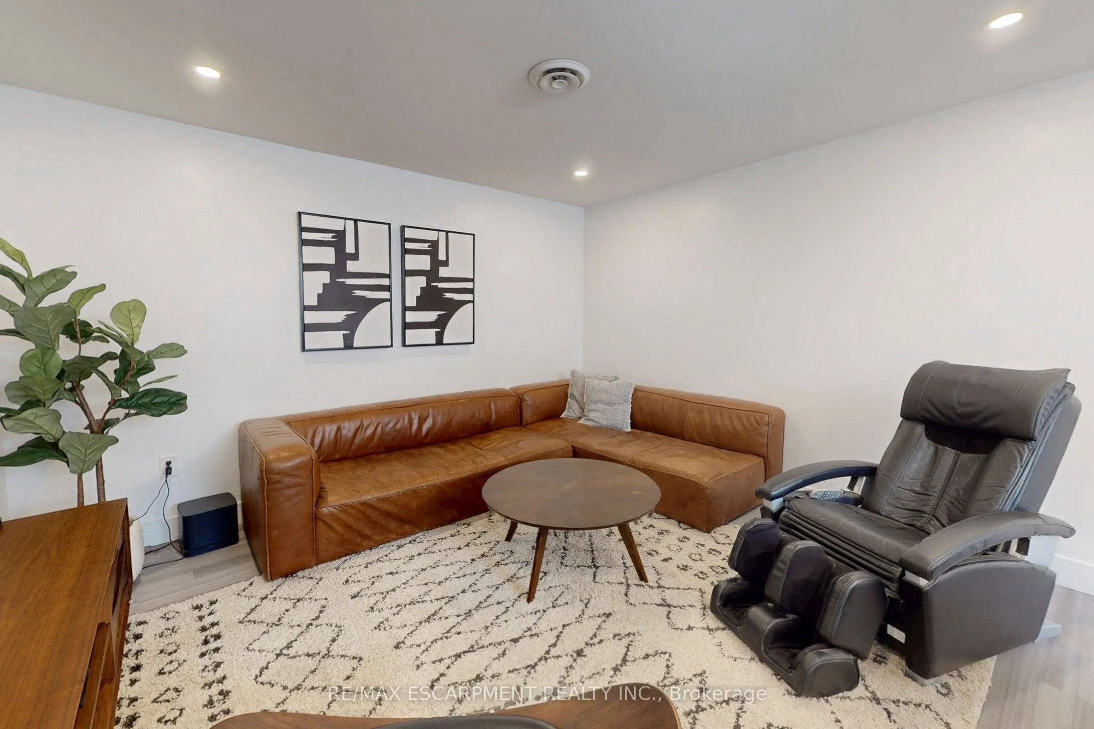 28 Dunsmore Gardens