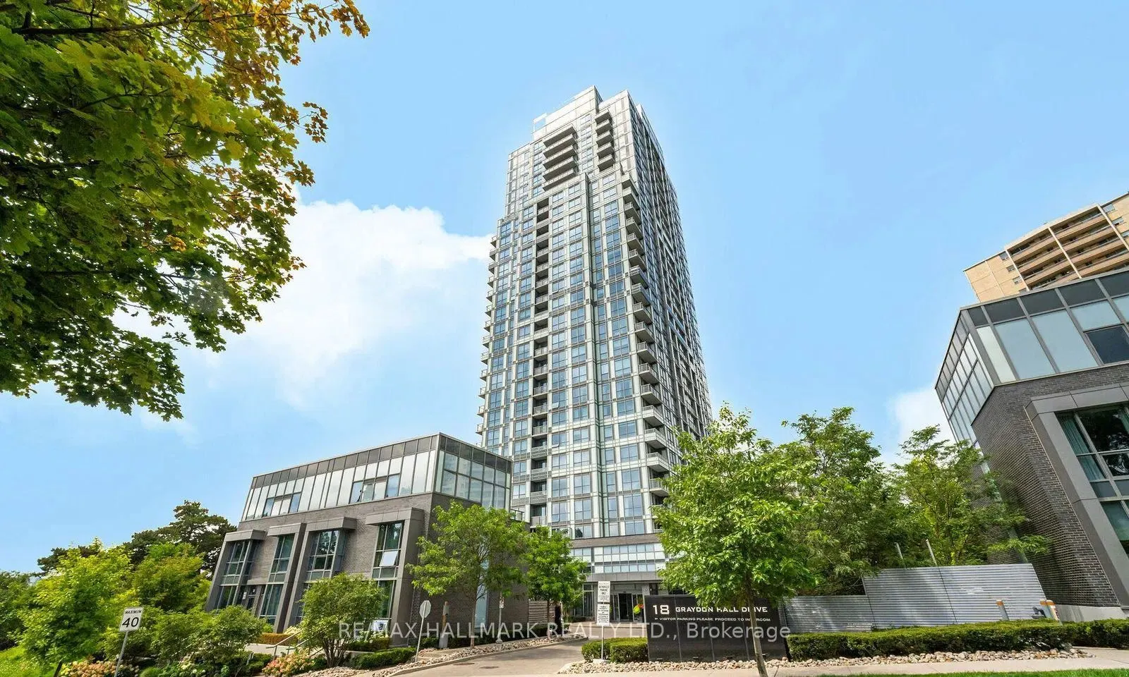 18 Graydon Hall Drive, #1008