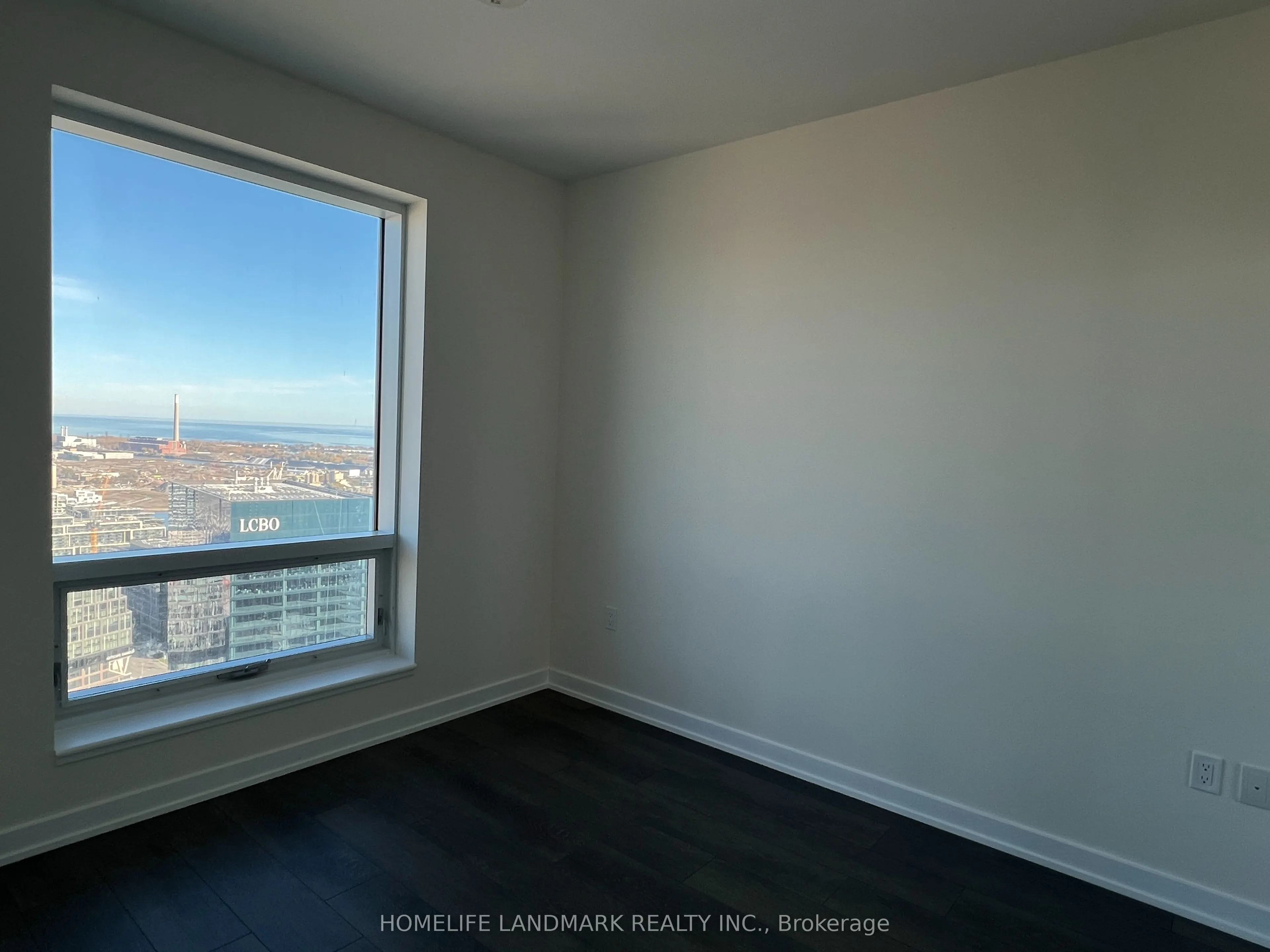 28 Freeland Street, #4407
