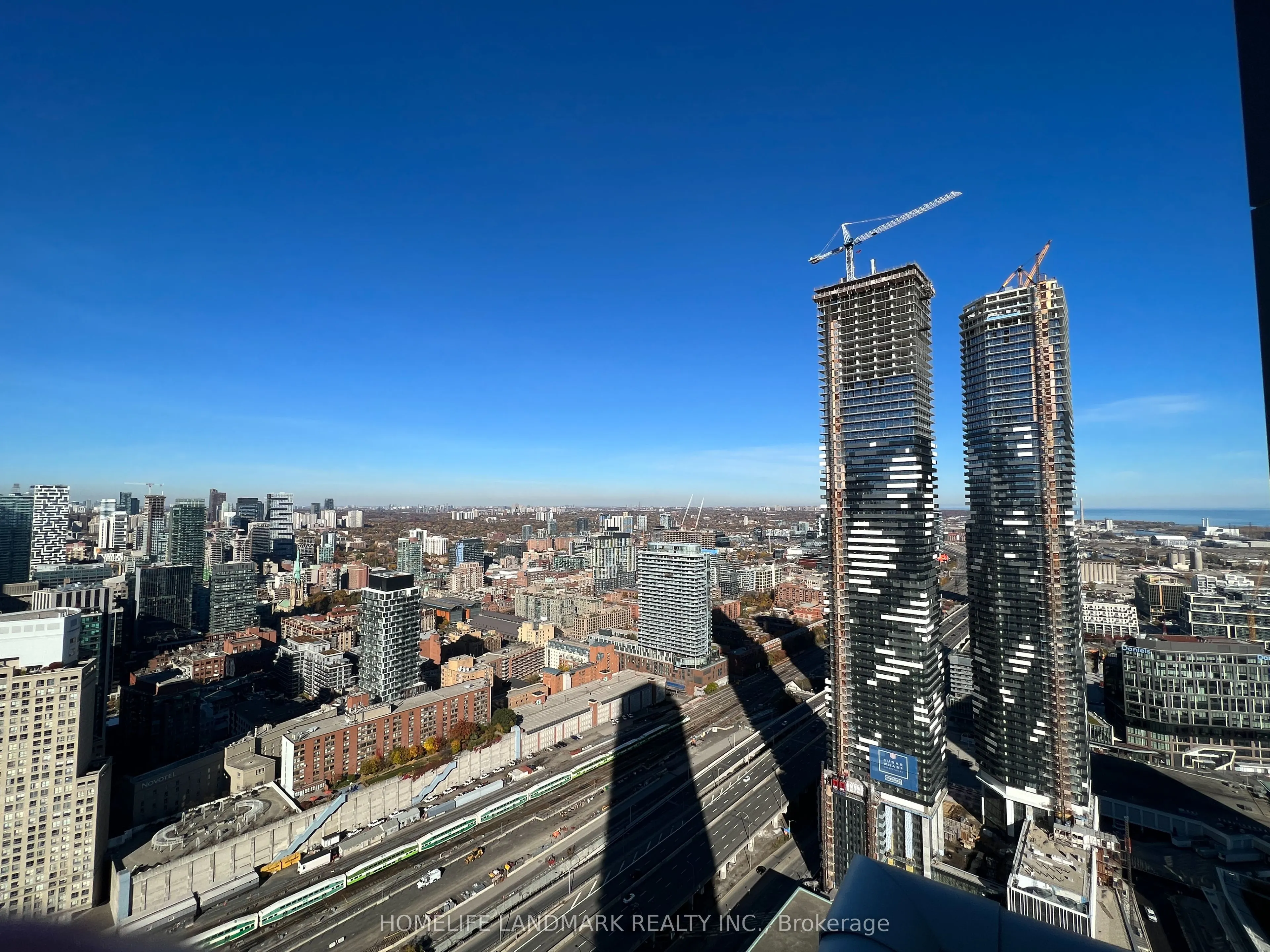 28 Freeland Street, #4407