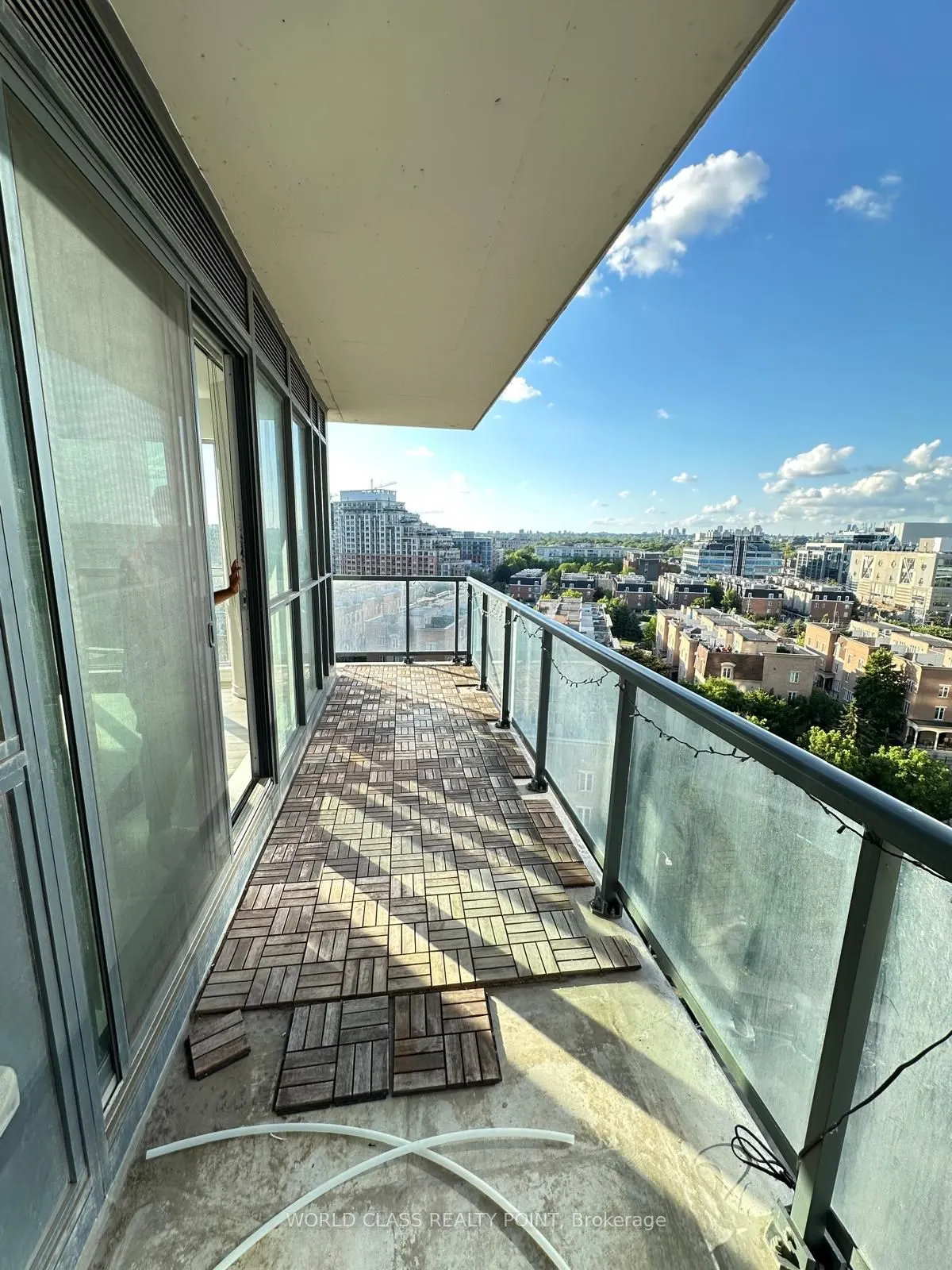 51 East Liberty Street, #904