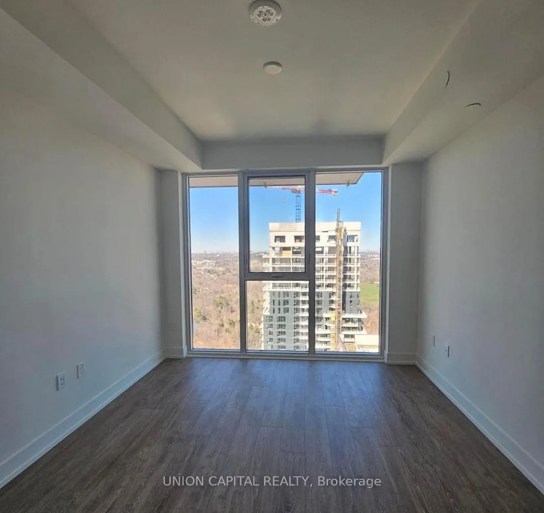 30 Inn On The Park Drive, #4102