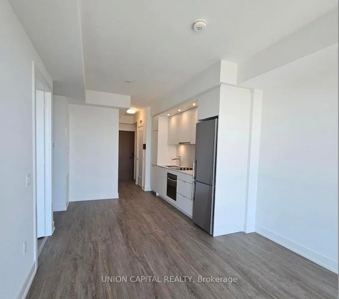 30 Inn On The Park Drive, #4102