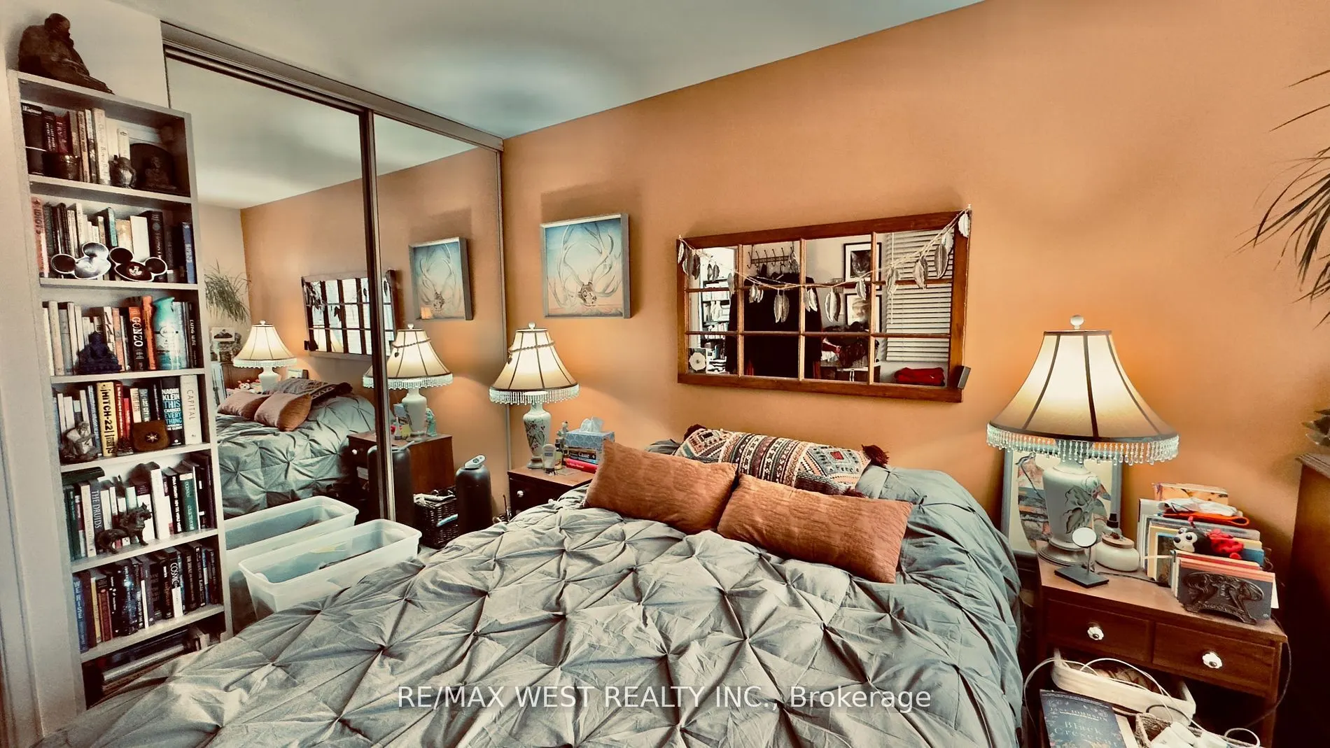 1061 Bathurst Street