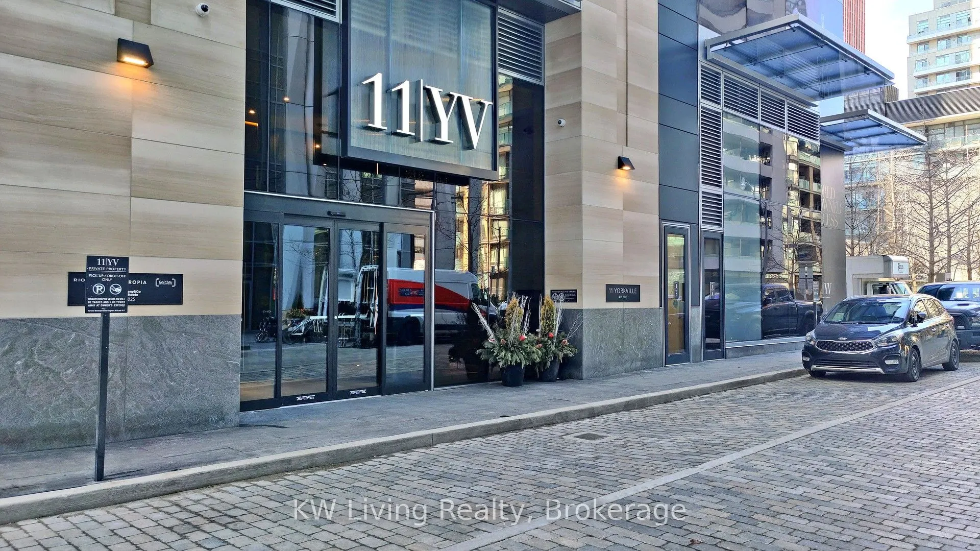 11 Yorkville Avenue, #1309