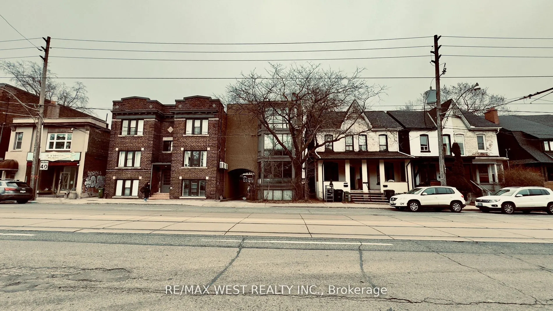 1061 Bathurst Street