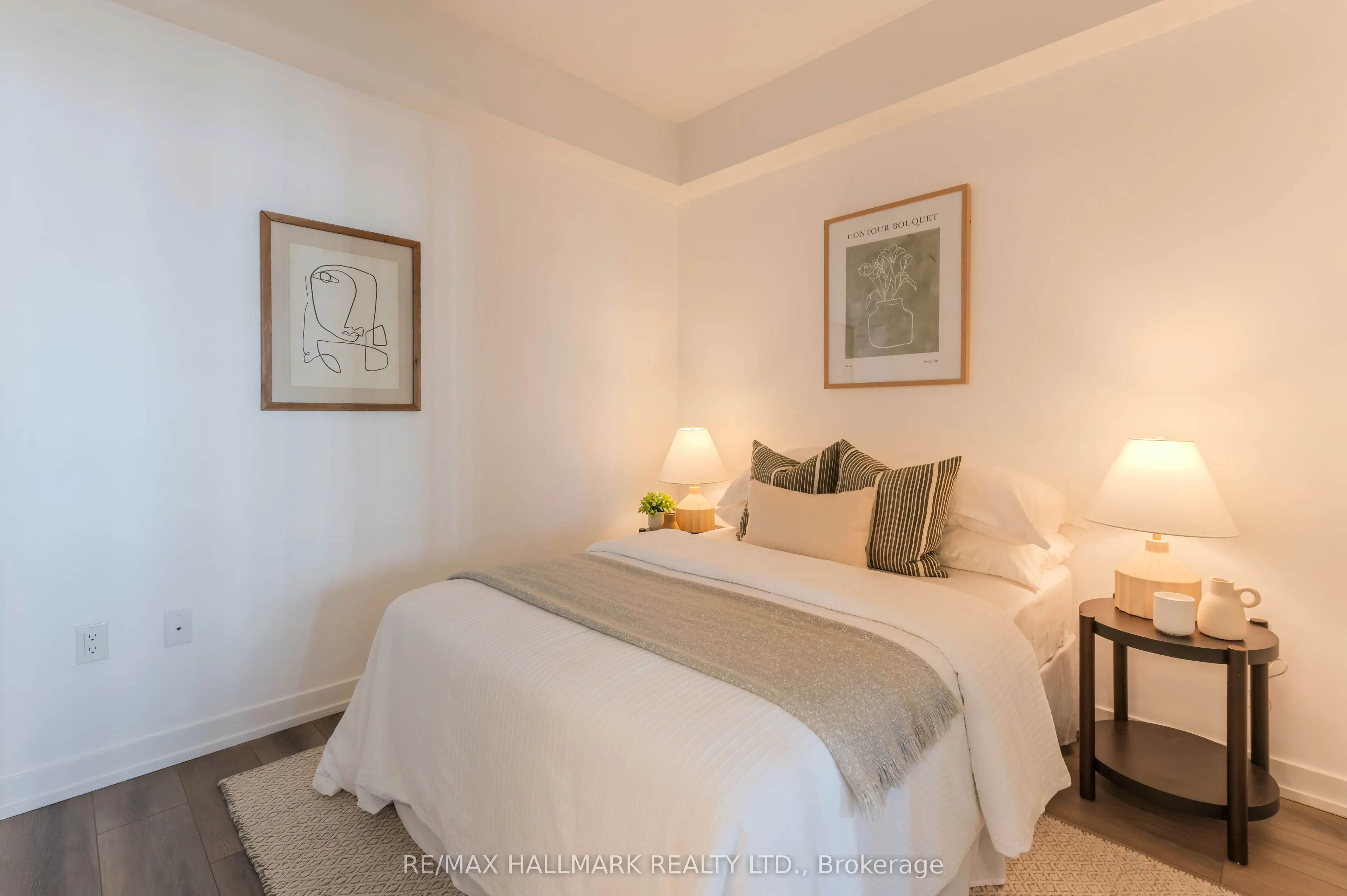 39 Roehampton Avenue, #2902