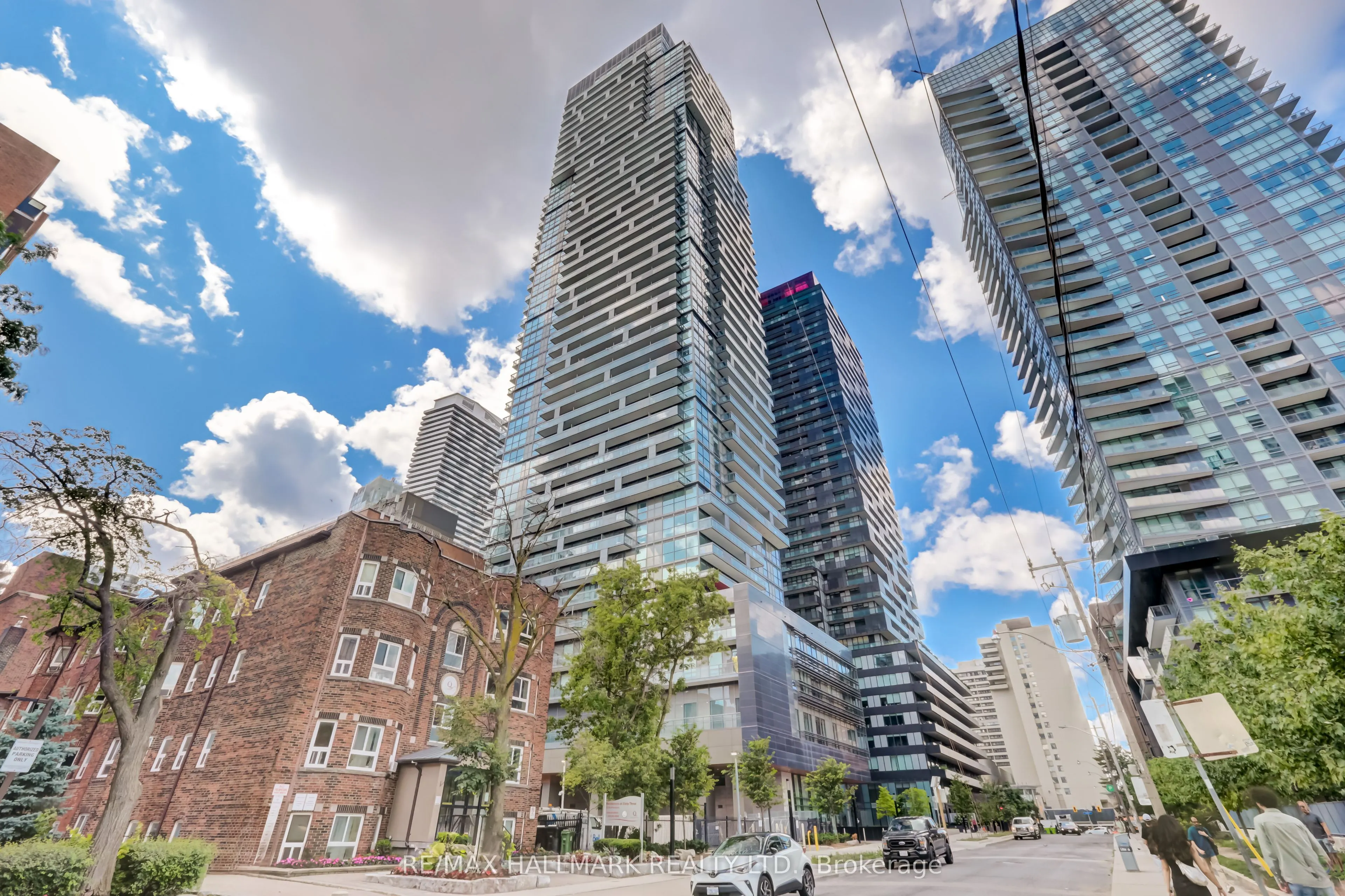 39 Roehampton Avenue, #2902