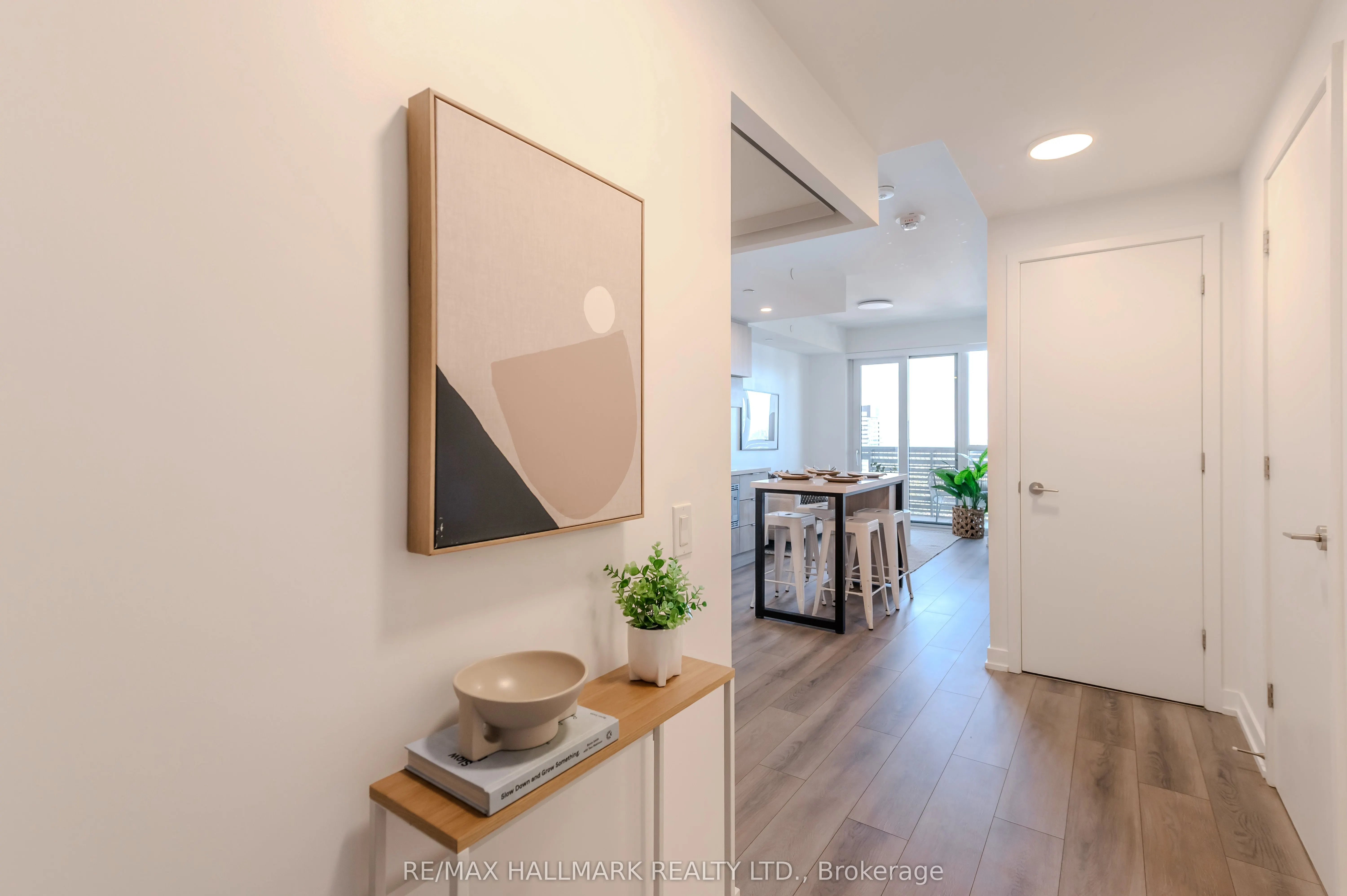 39 Roehampton Avenue, #2902