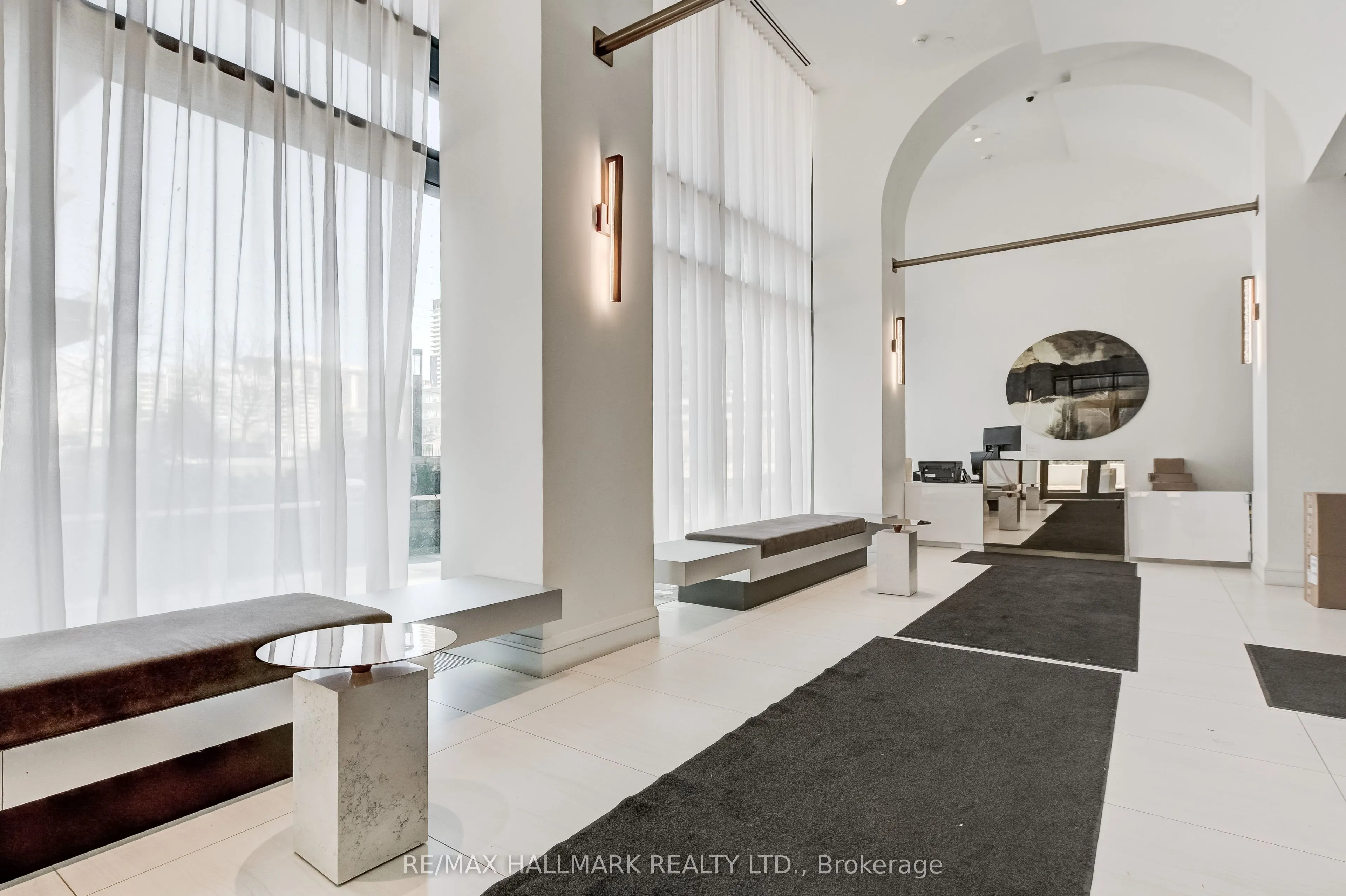 39 Roehampton Avenue, #2902