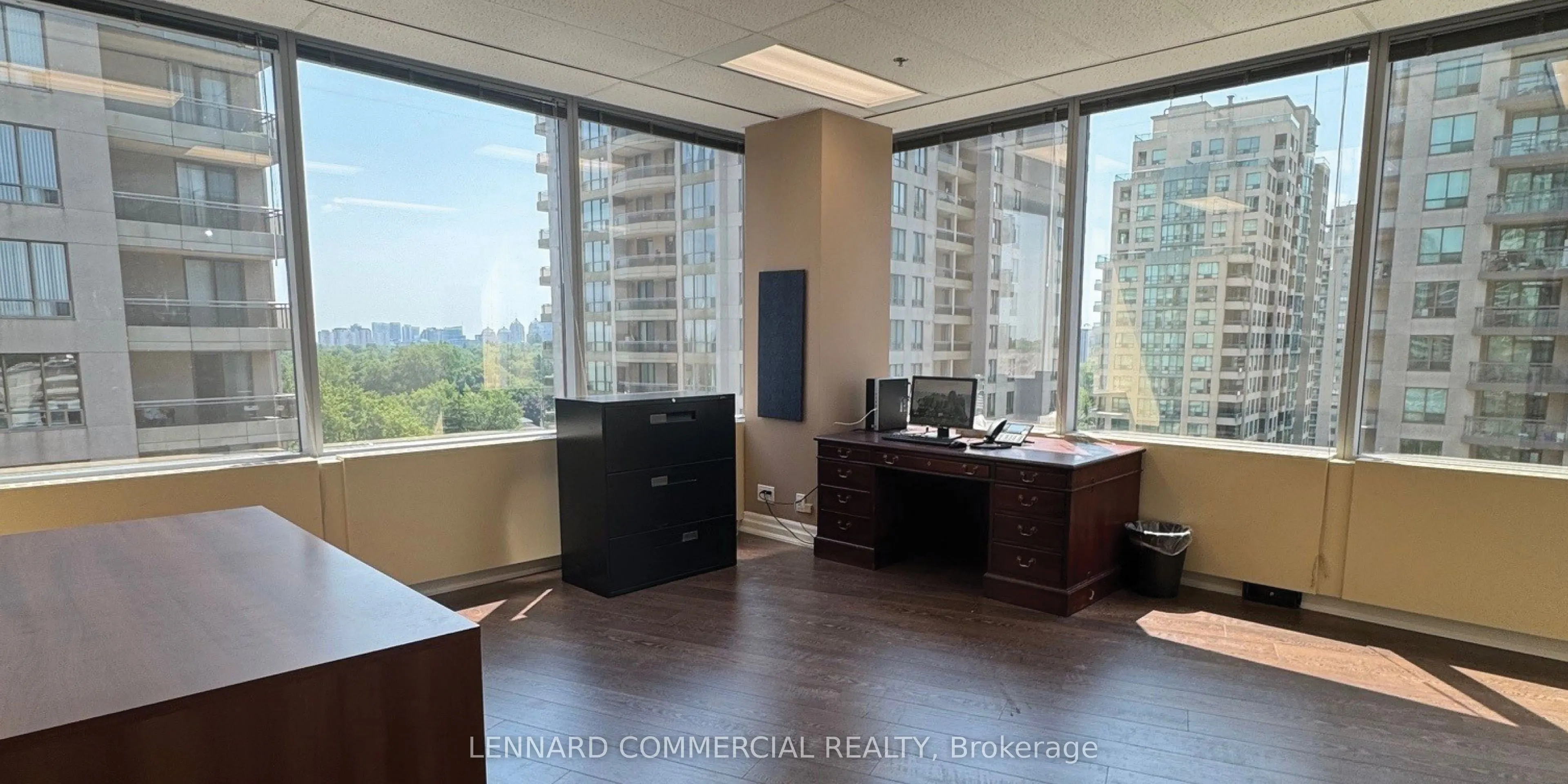 5255 Yonge Street, #800