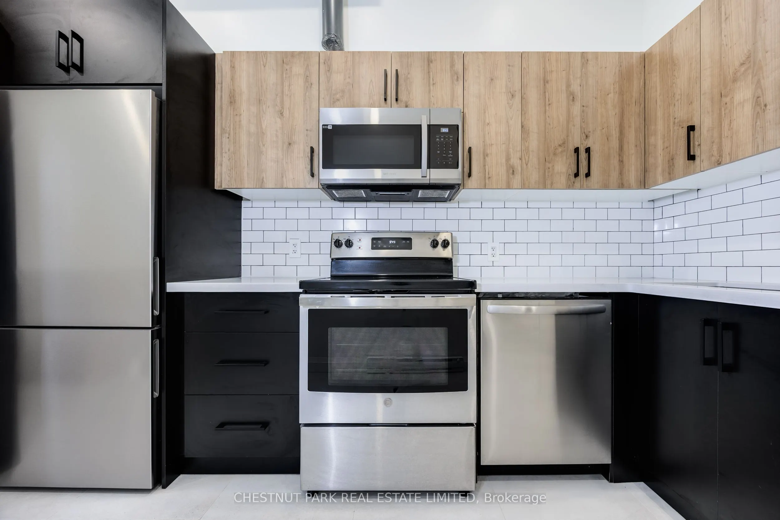 414 Spadina Avenue