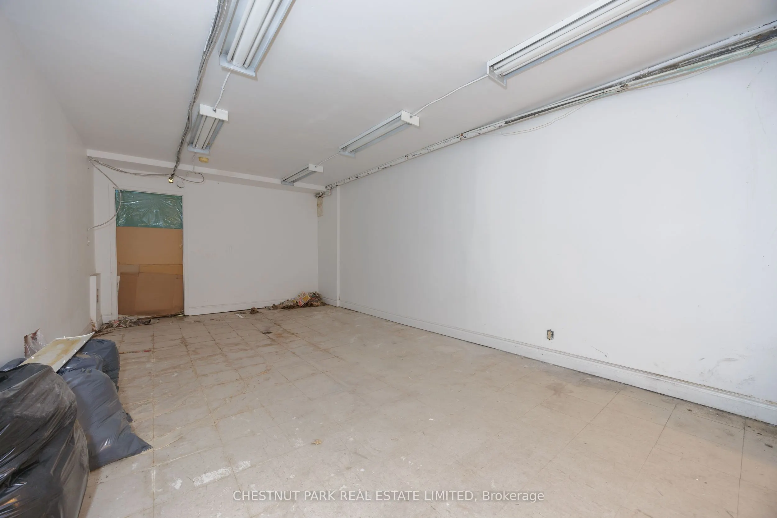 414 Spadina Avenue