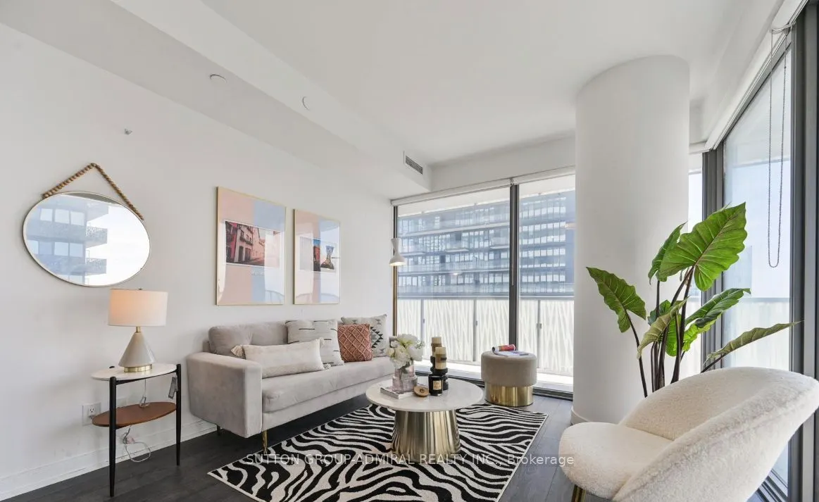 50 Charles Street, #4303