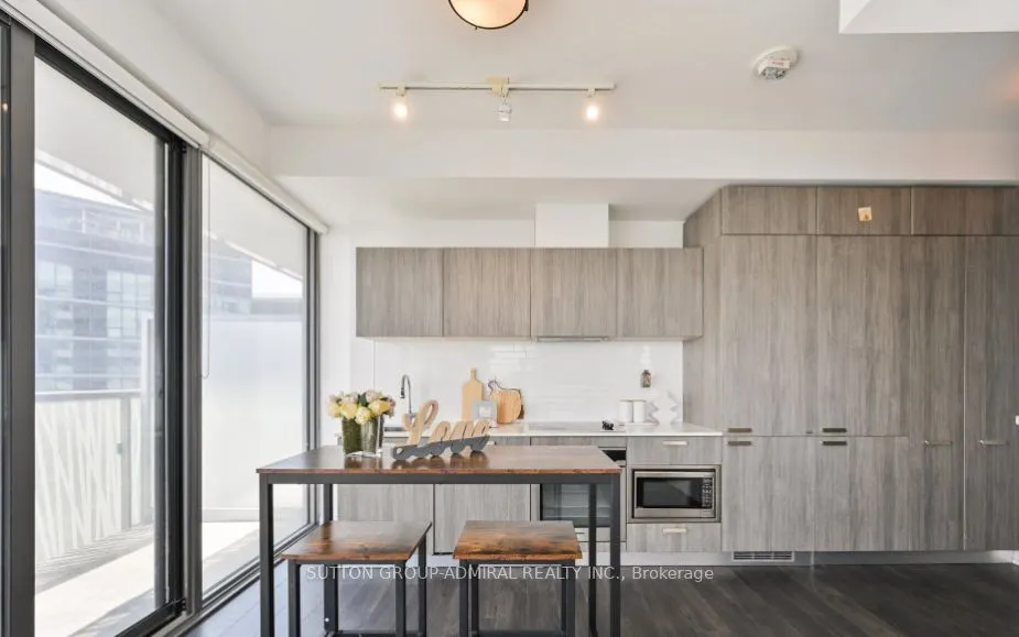 50 Charles Street, #4303