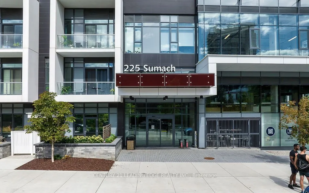 225 Sumach Street, #812W