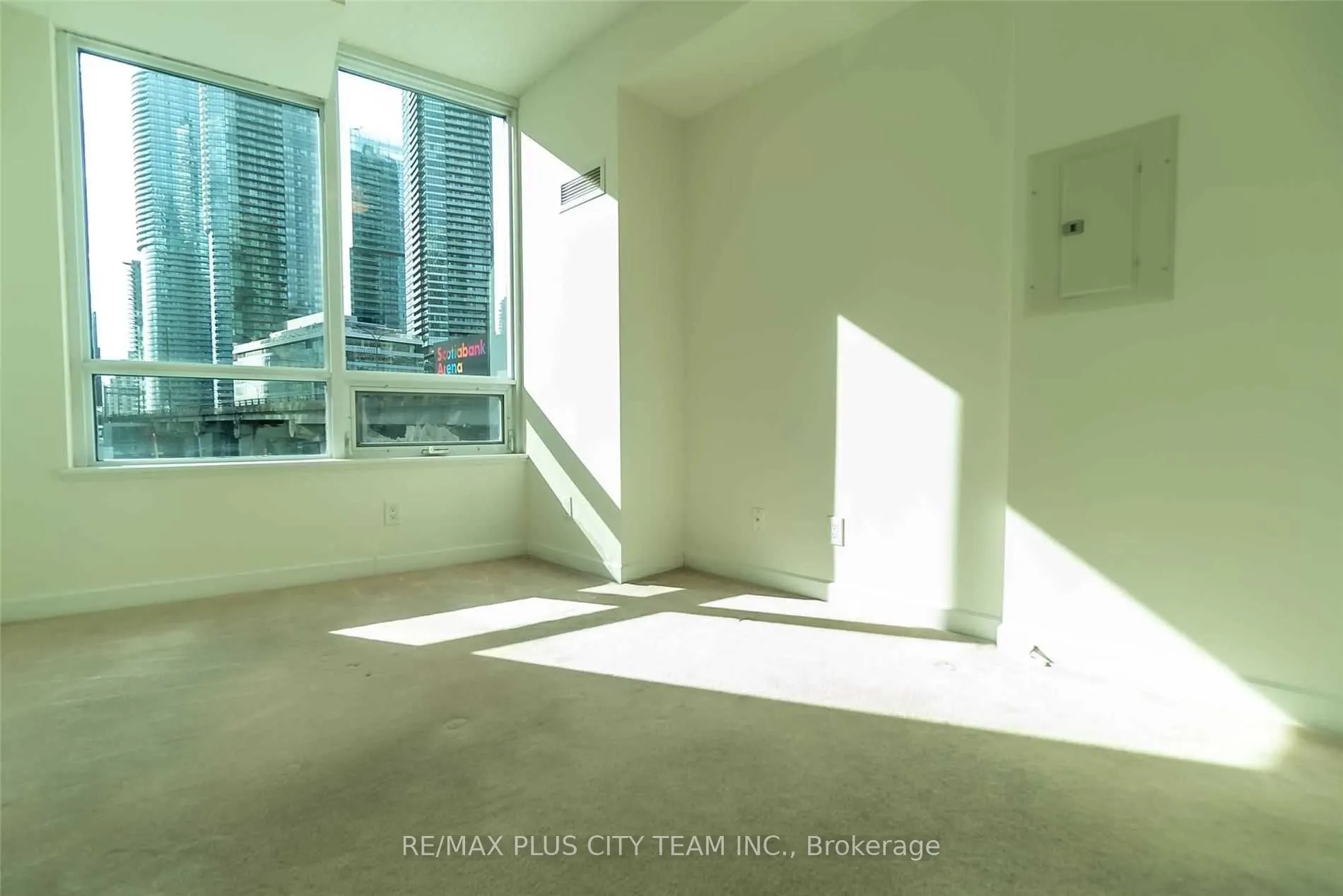 18 Harbour Street, #307
