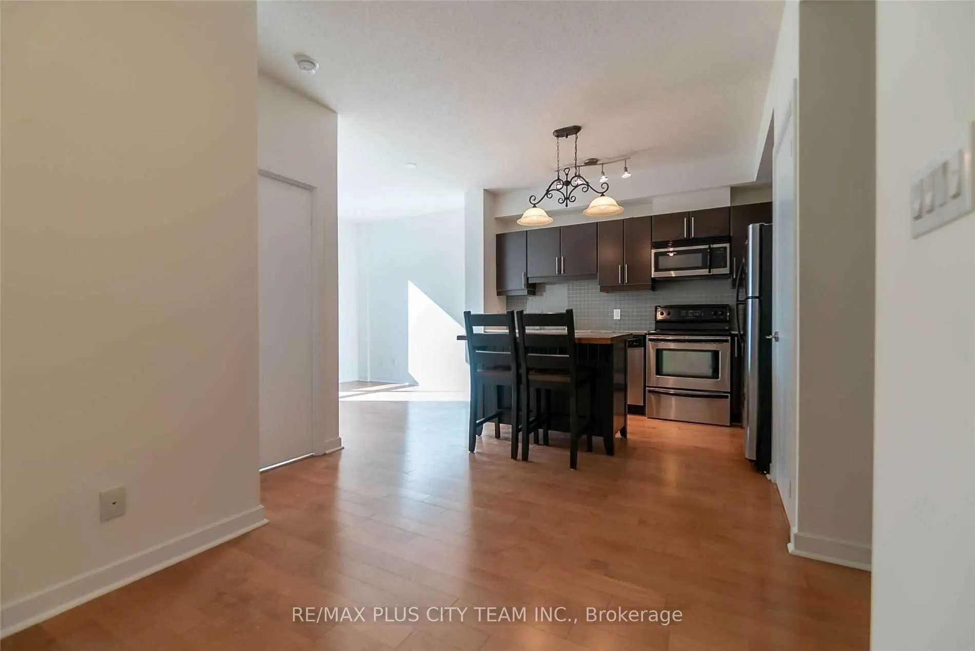 18 Harbour Street, #307