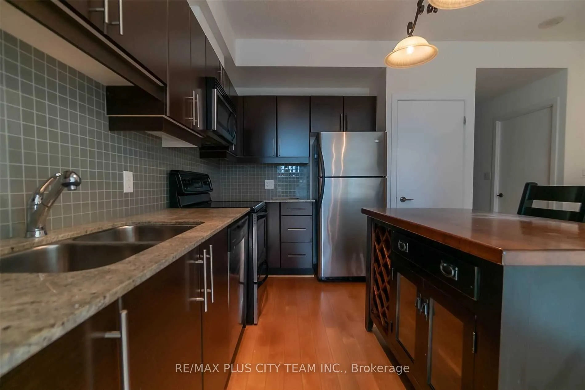 18 Harbour Street, #307