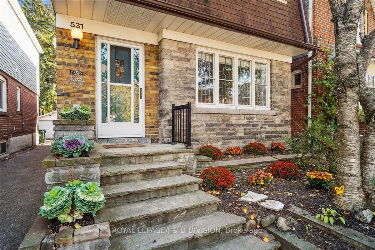 531 Soudan Avenue