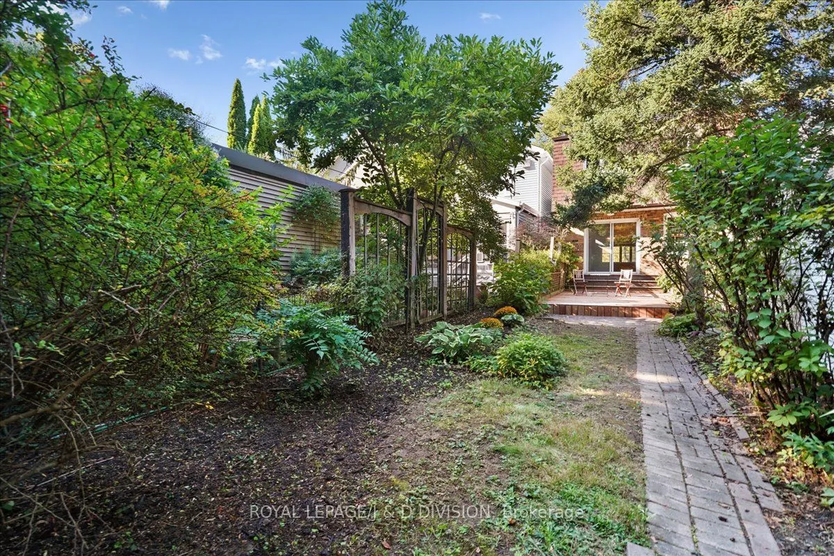 531 Soudan Avenue