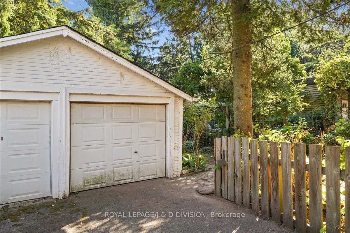 531 Soudan Avenue