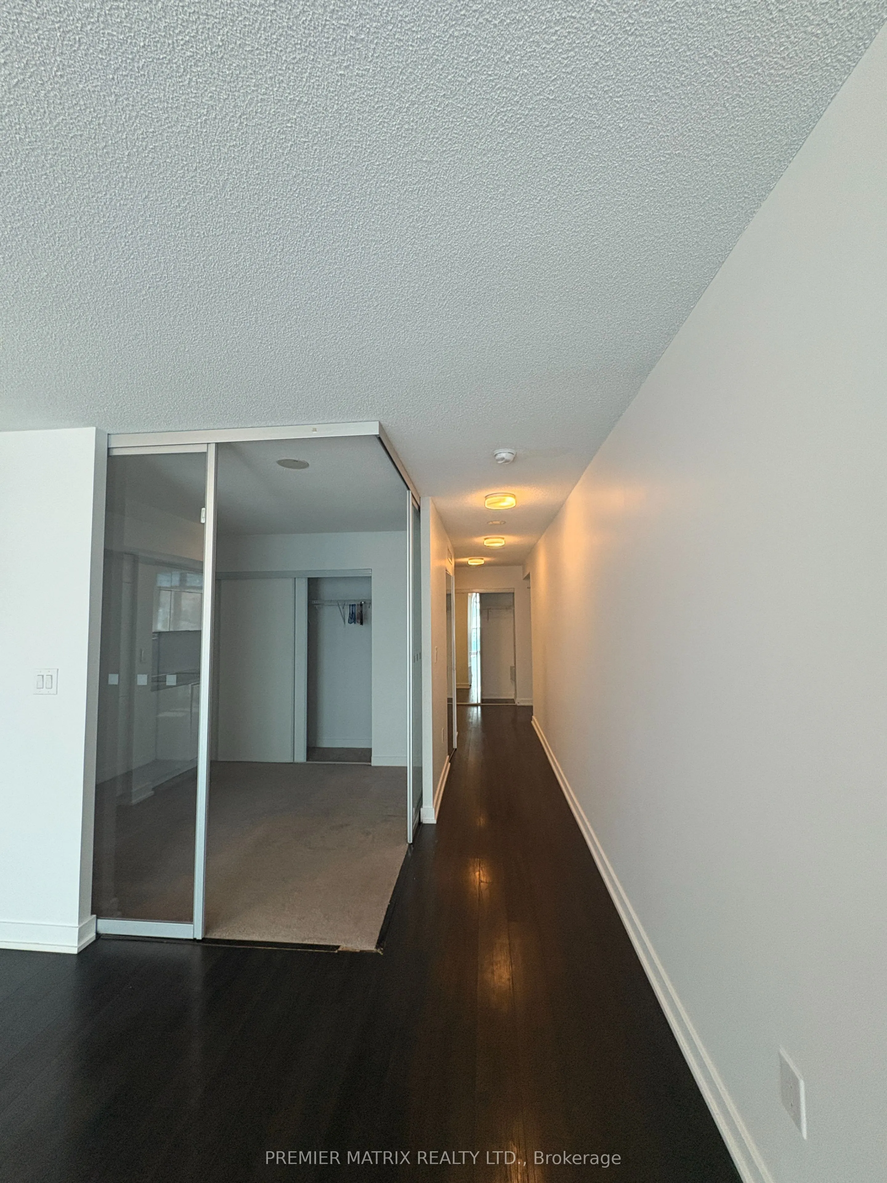 21 Iceboat Terrace, #330