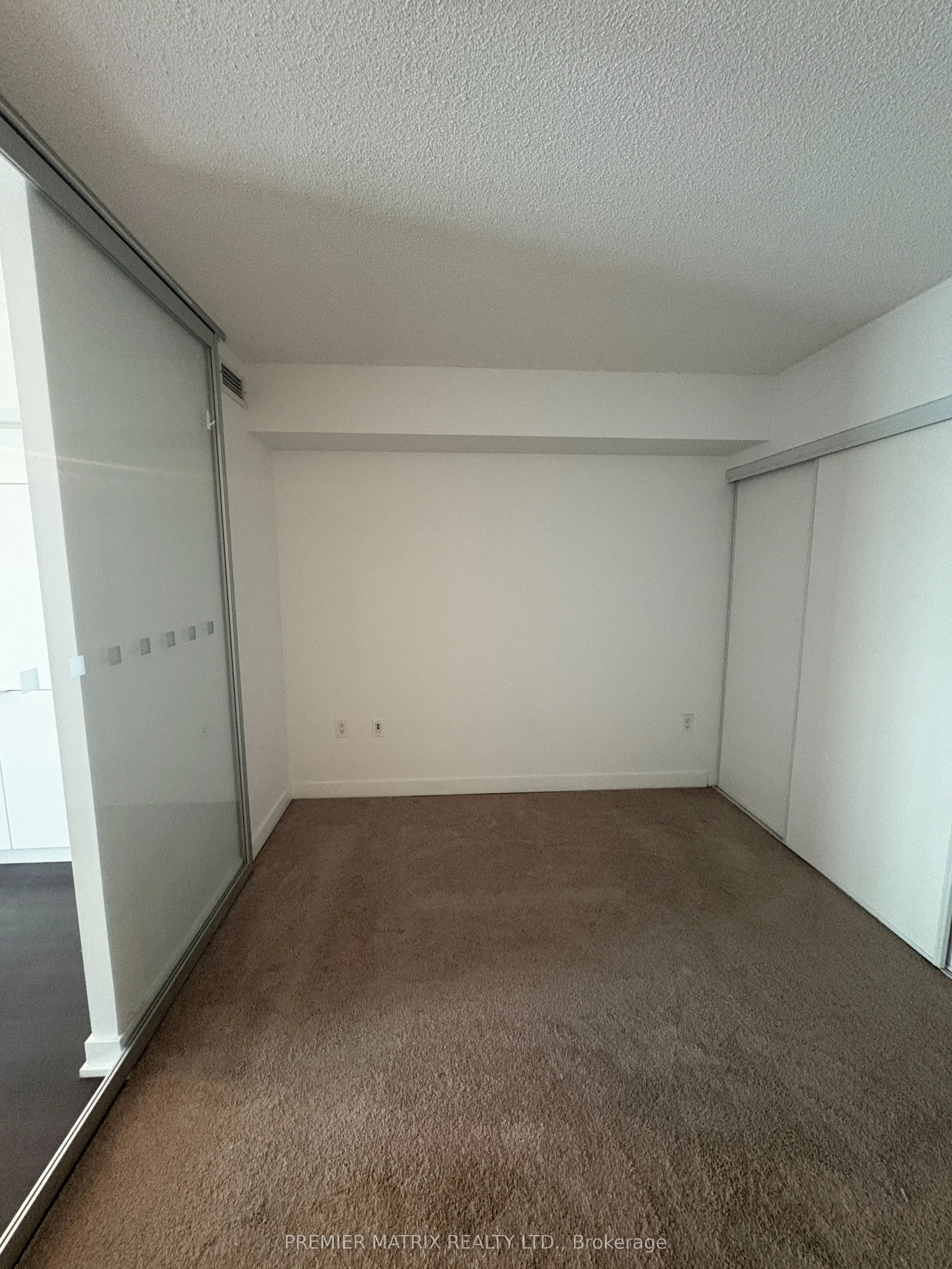 21 Iceboat Terrace, #330