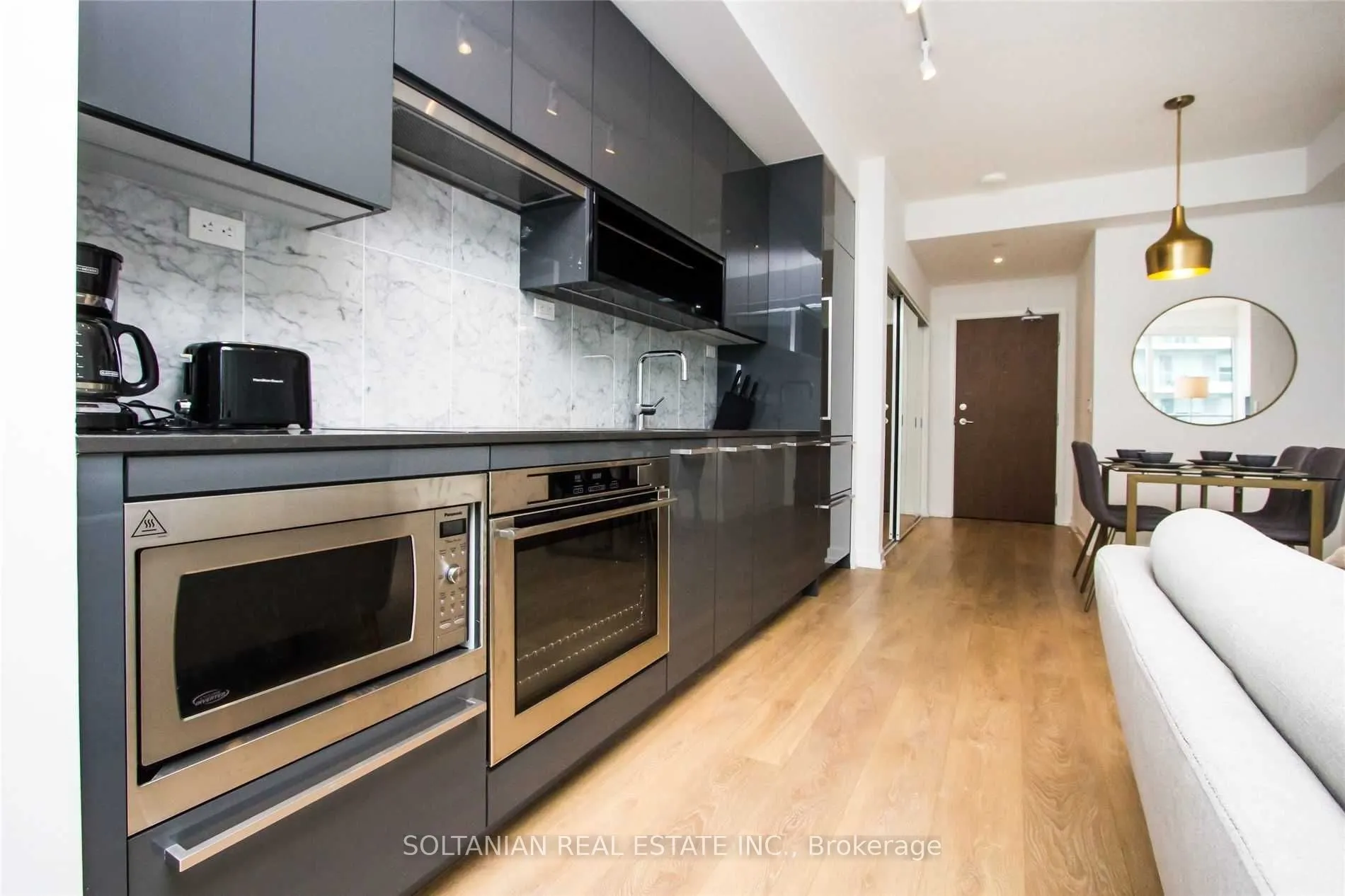115 Mcmahon Drive, #3705