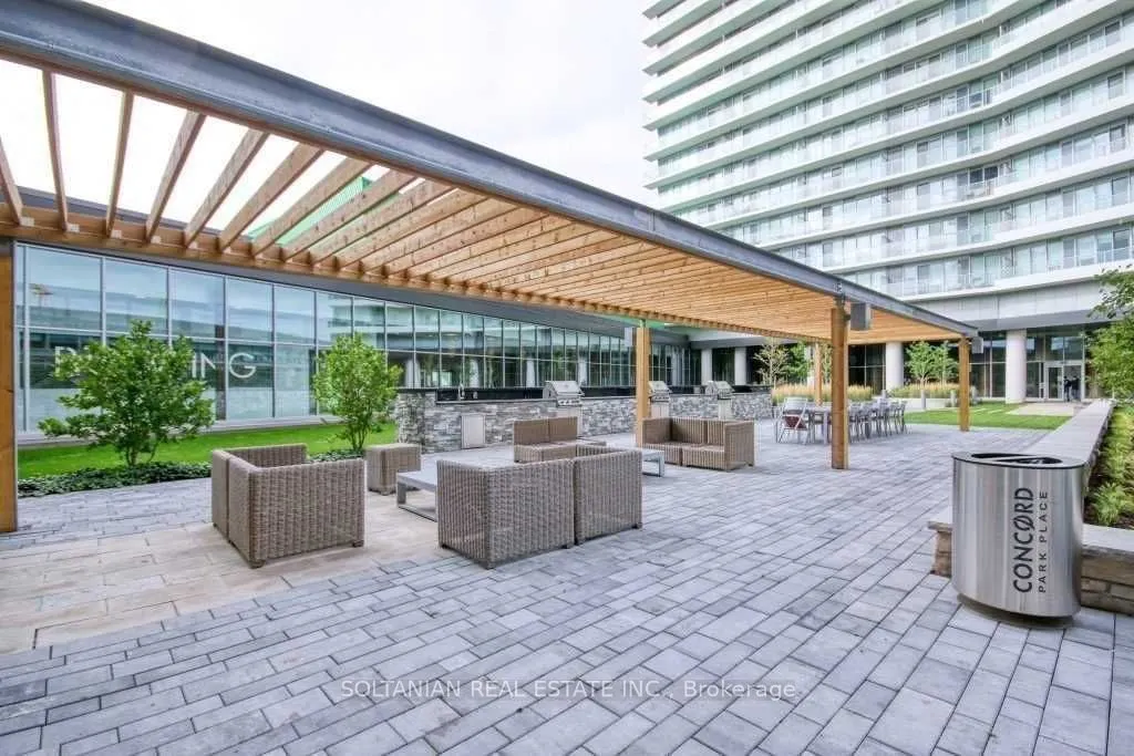 115 Mcmahon Drive, #3705