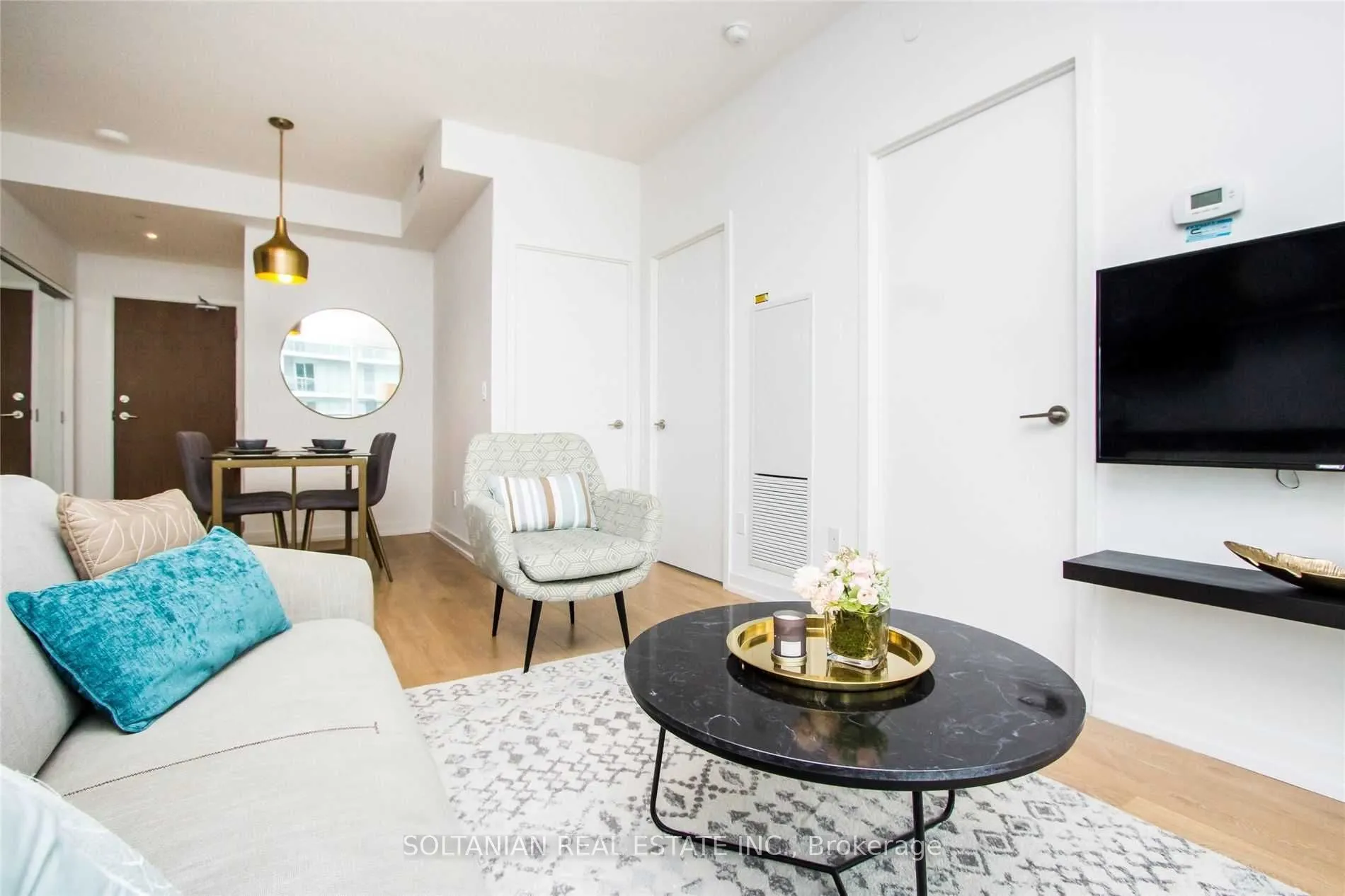 115 Mcmahon Drive, #3705