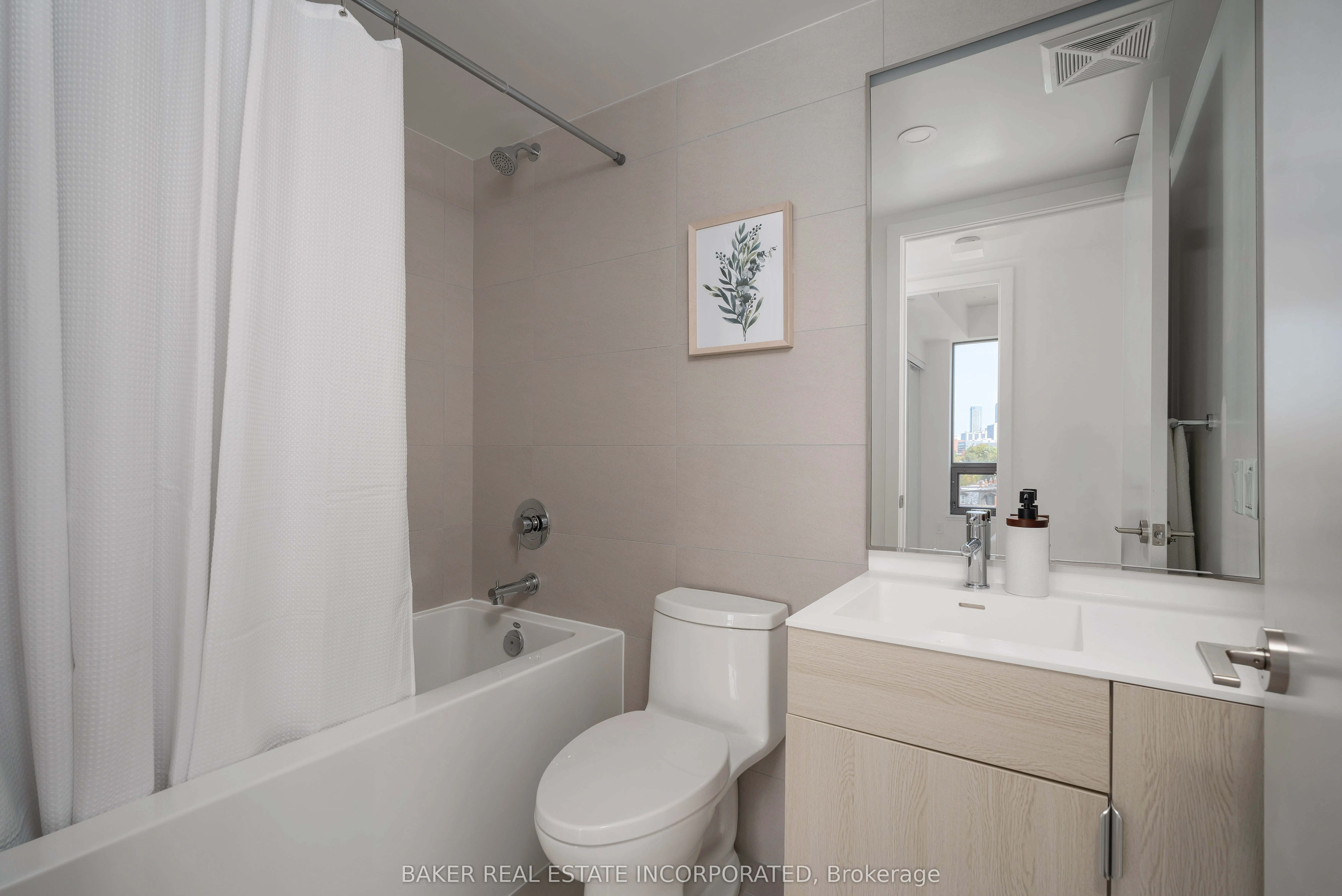 28 Eastern Avenue, #527