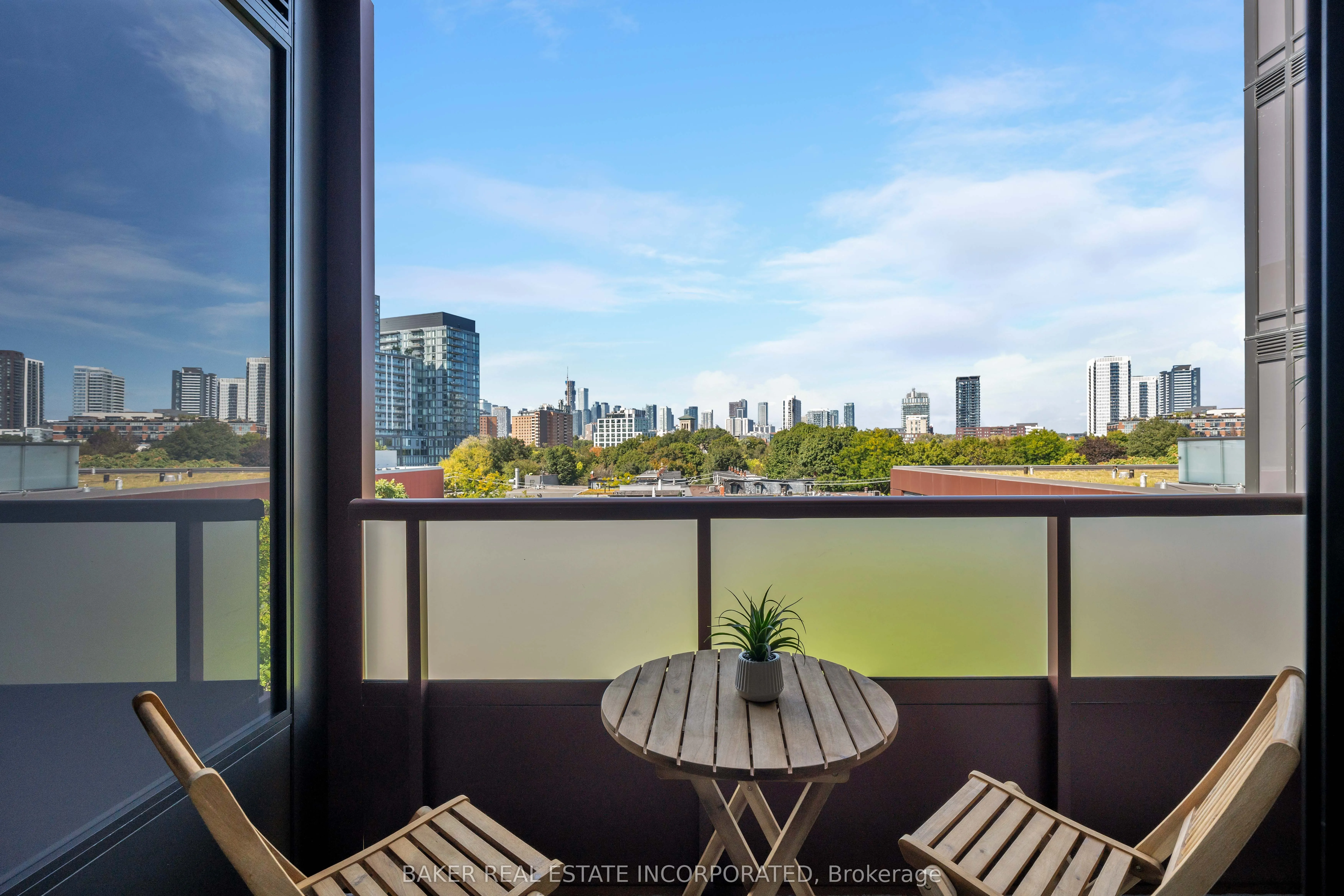 28 Eastern Avenue, #527